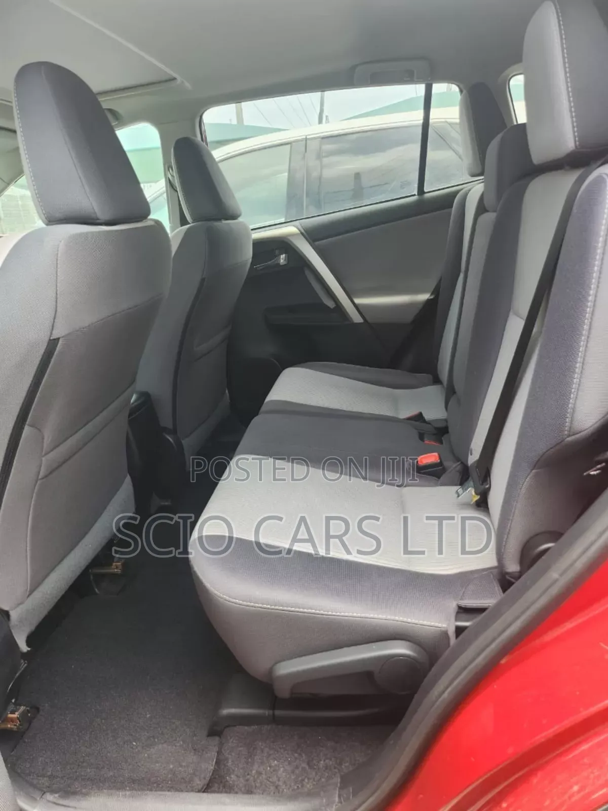 Toyota RAV4 XLE 4dr SUV AWD (2.5L 4cyl 6A) 2014 Red