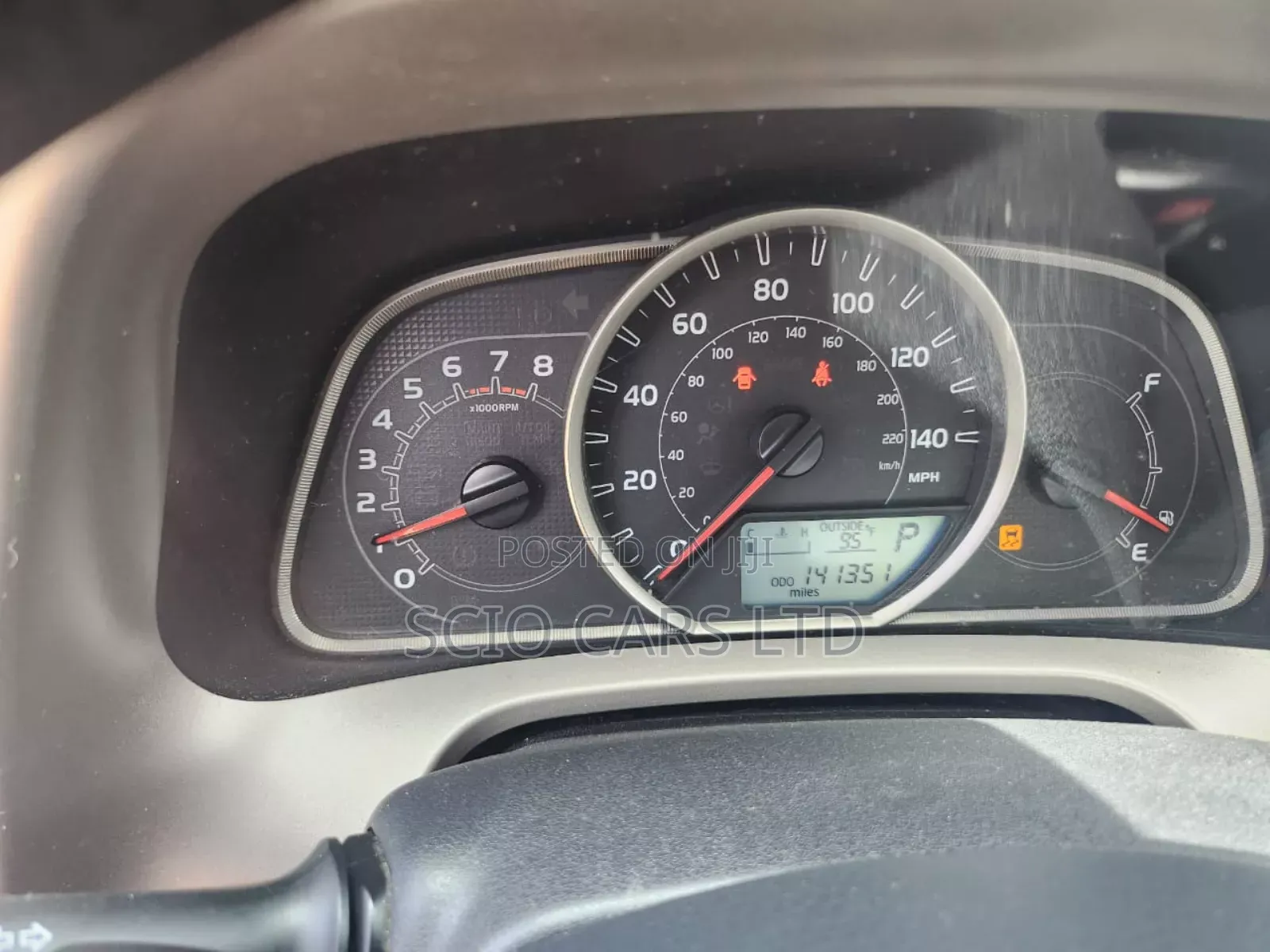 Toyota RAV4 XLE 4dr SUV AWD (2.5L 4cyl 6A) 2014 Red