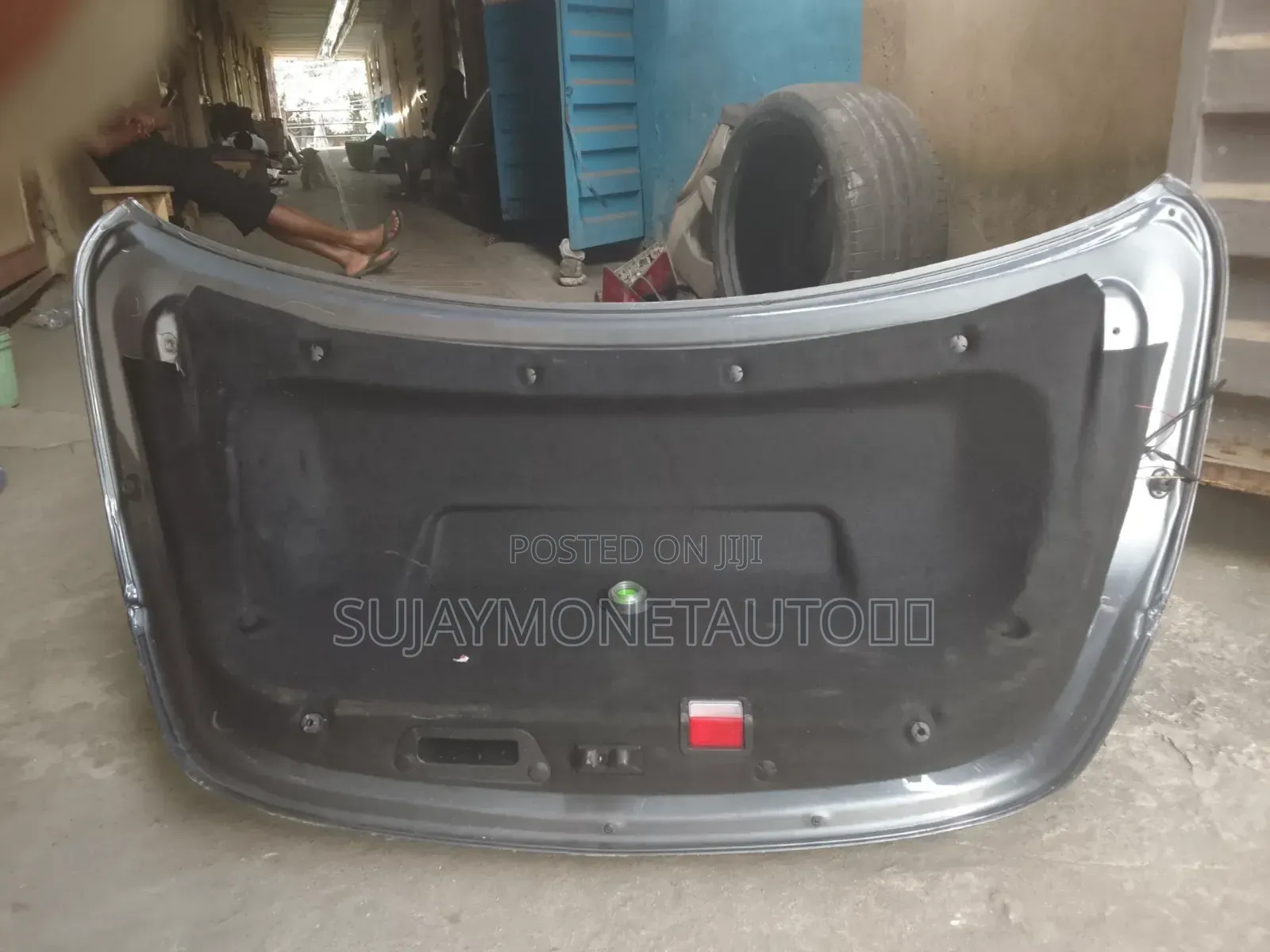 Mercedes Benz 2015 205 Boot Opener Tok