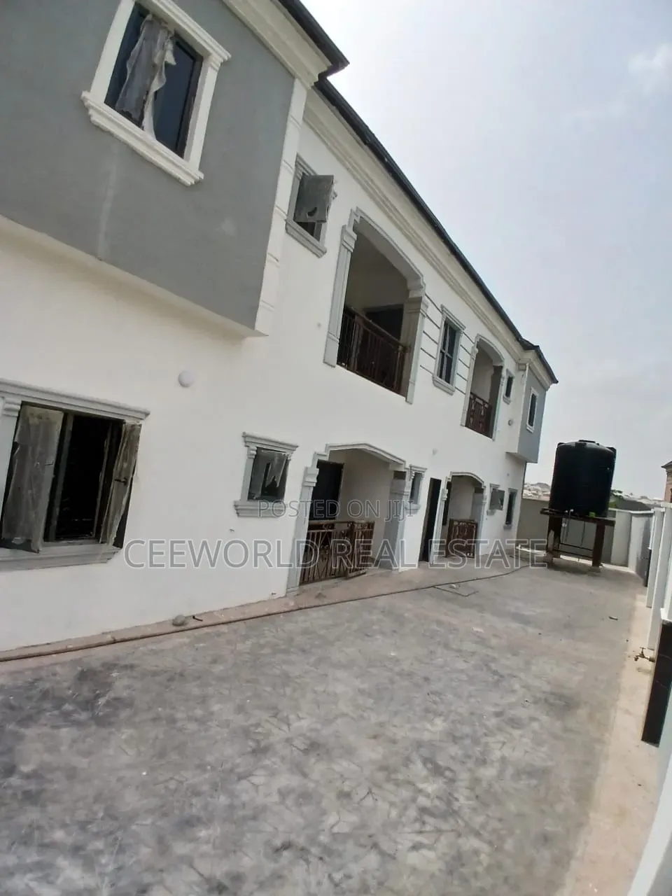 2bdrm Apartment in Ashipa, Akala Express for rent
