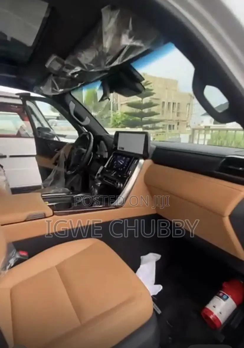 New Lexus LX 600 2025 White