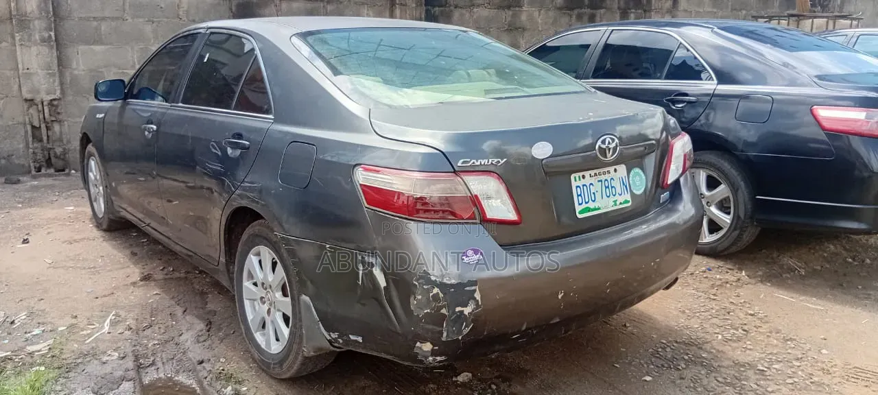 Toyota Camry Hybrid 2008 Gray