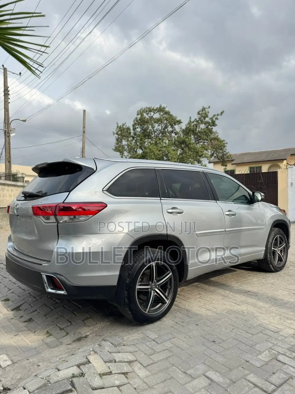 Toyota Highlander Limited 2019 Silver