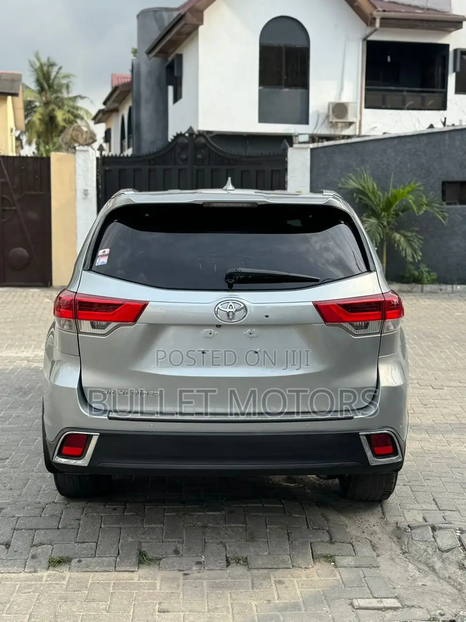 Toyota Highlander Limited 2019 Silver