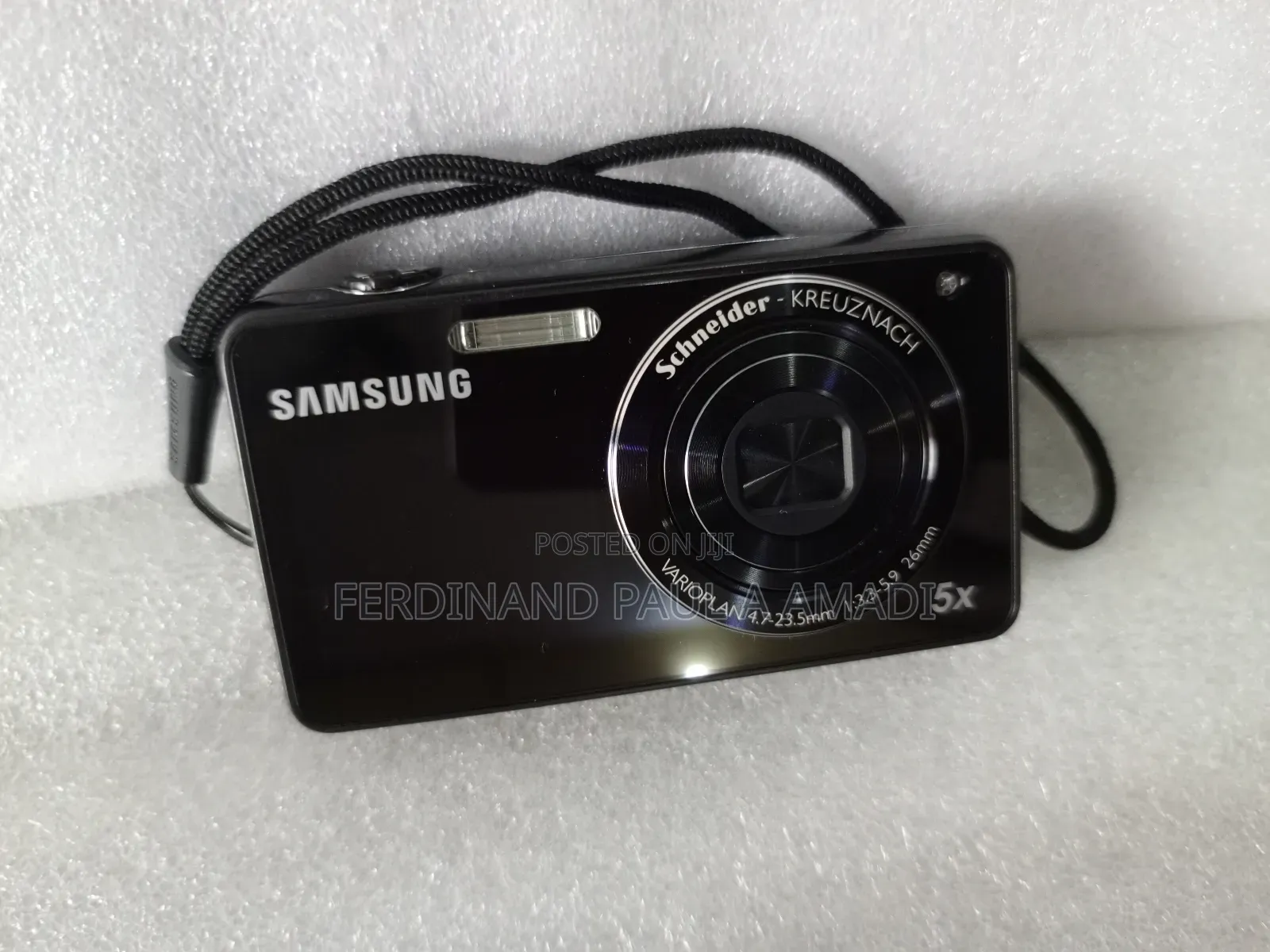 Samsung Digital Photo Video Camera for Vintage Passport Snapping