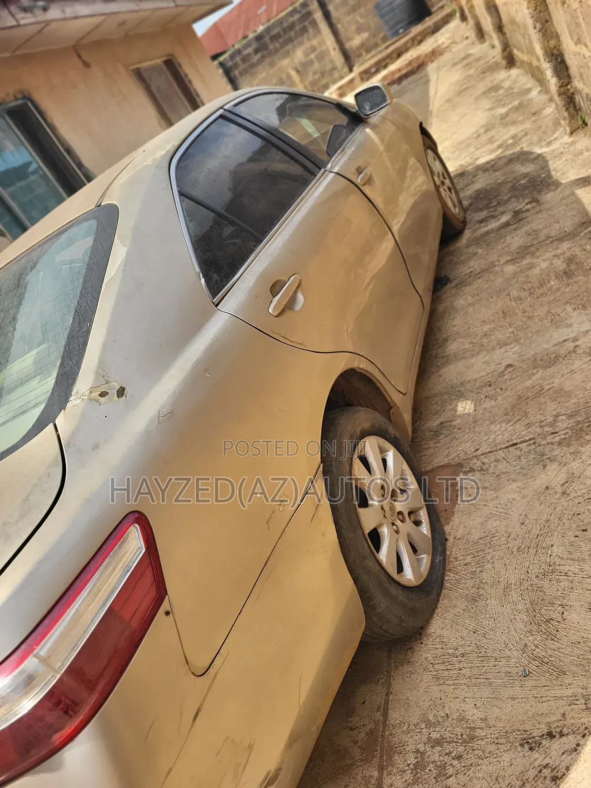 Toyota Camry 2009 Gold
