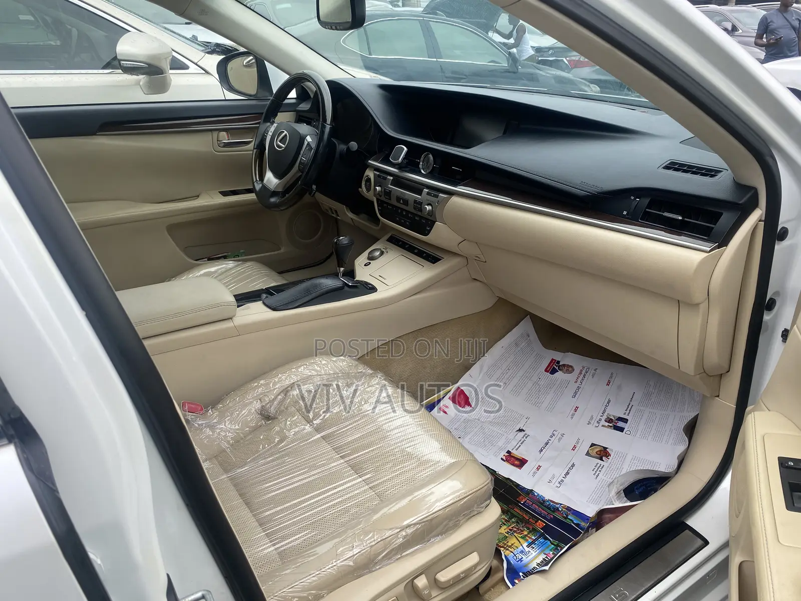 Lexus ES 350 FWD 2013 White