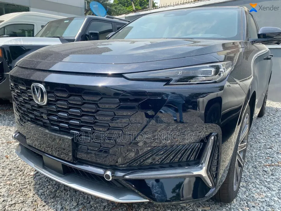 Changan UNI-K 2.0 Petrol FWD 2025 Gray