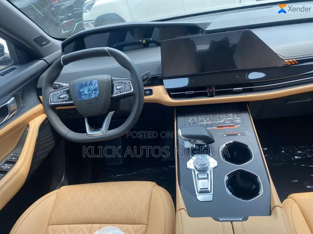 Changan UNI-K 2.0 Petrol FWD 2025 Gray