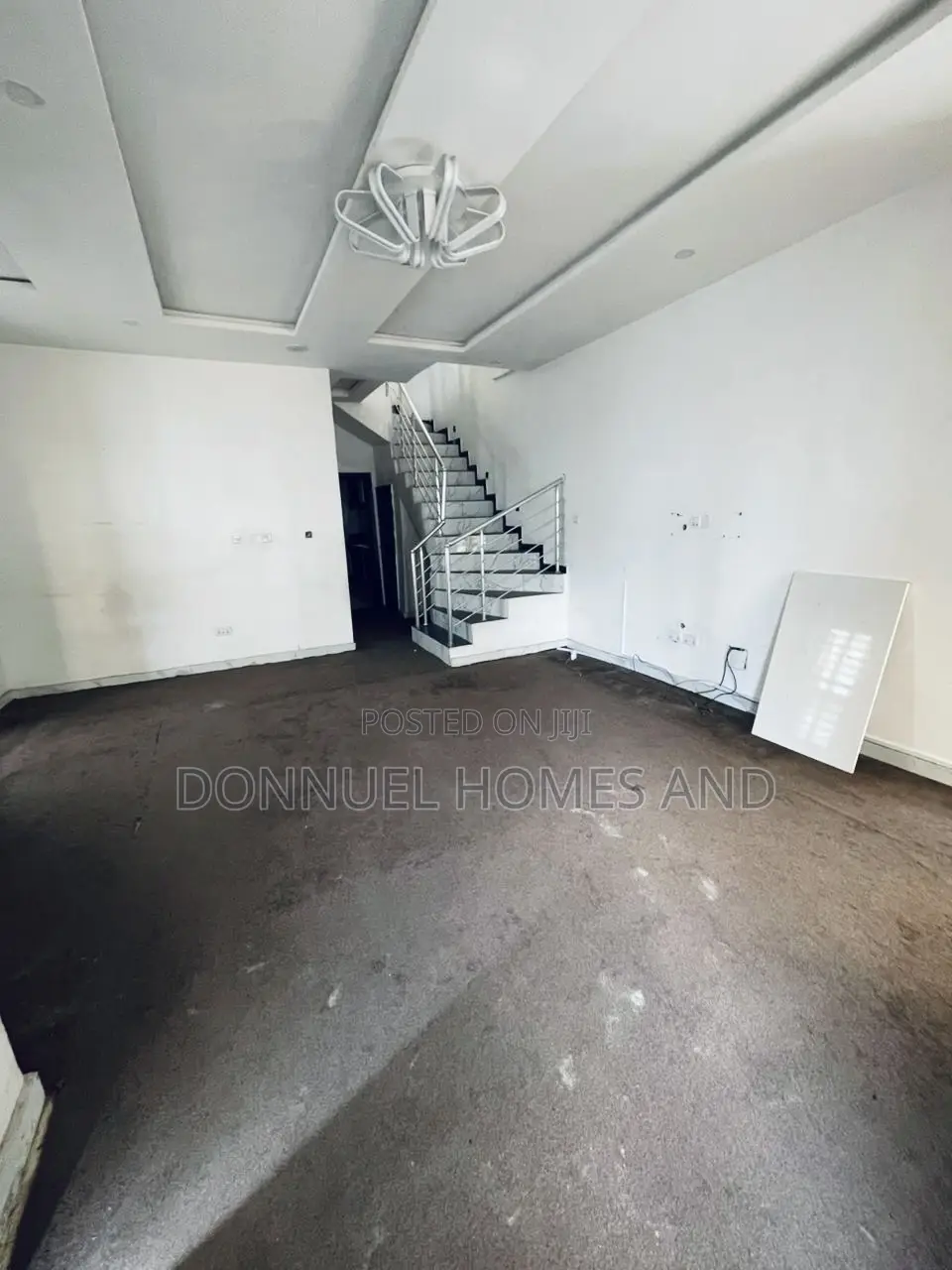 4bdrm Duplex in Ikota for rent