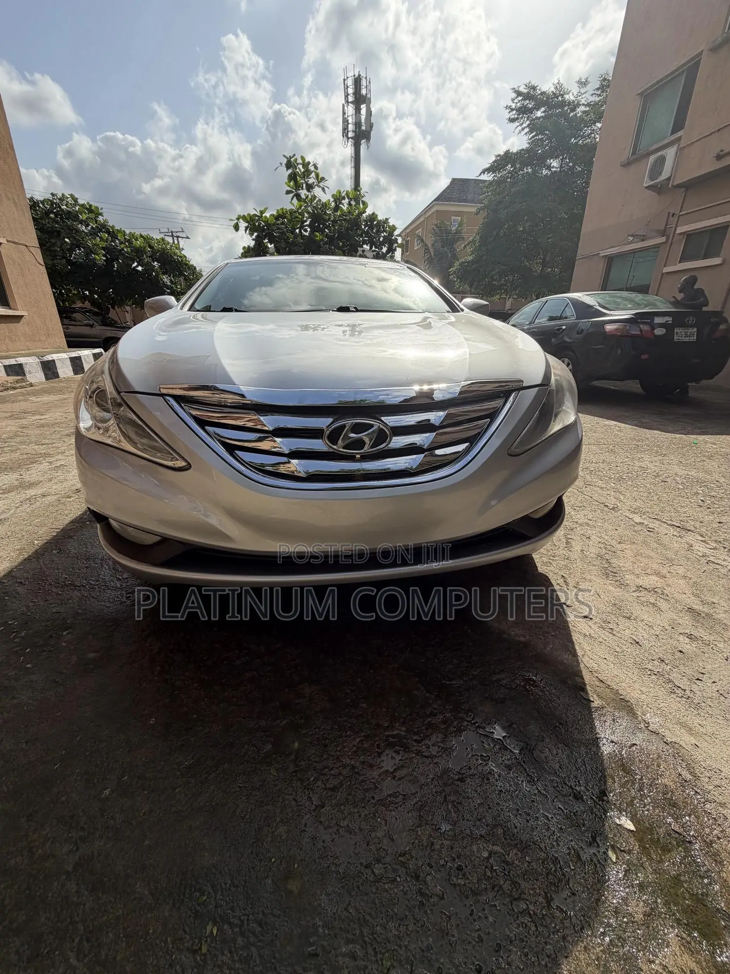 Hyundai Sonata SE Sedan FWD (2.4L 4cyl 6A) 2013 Silver