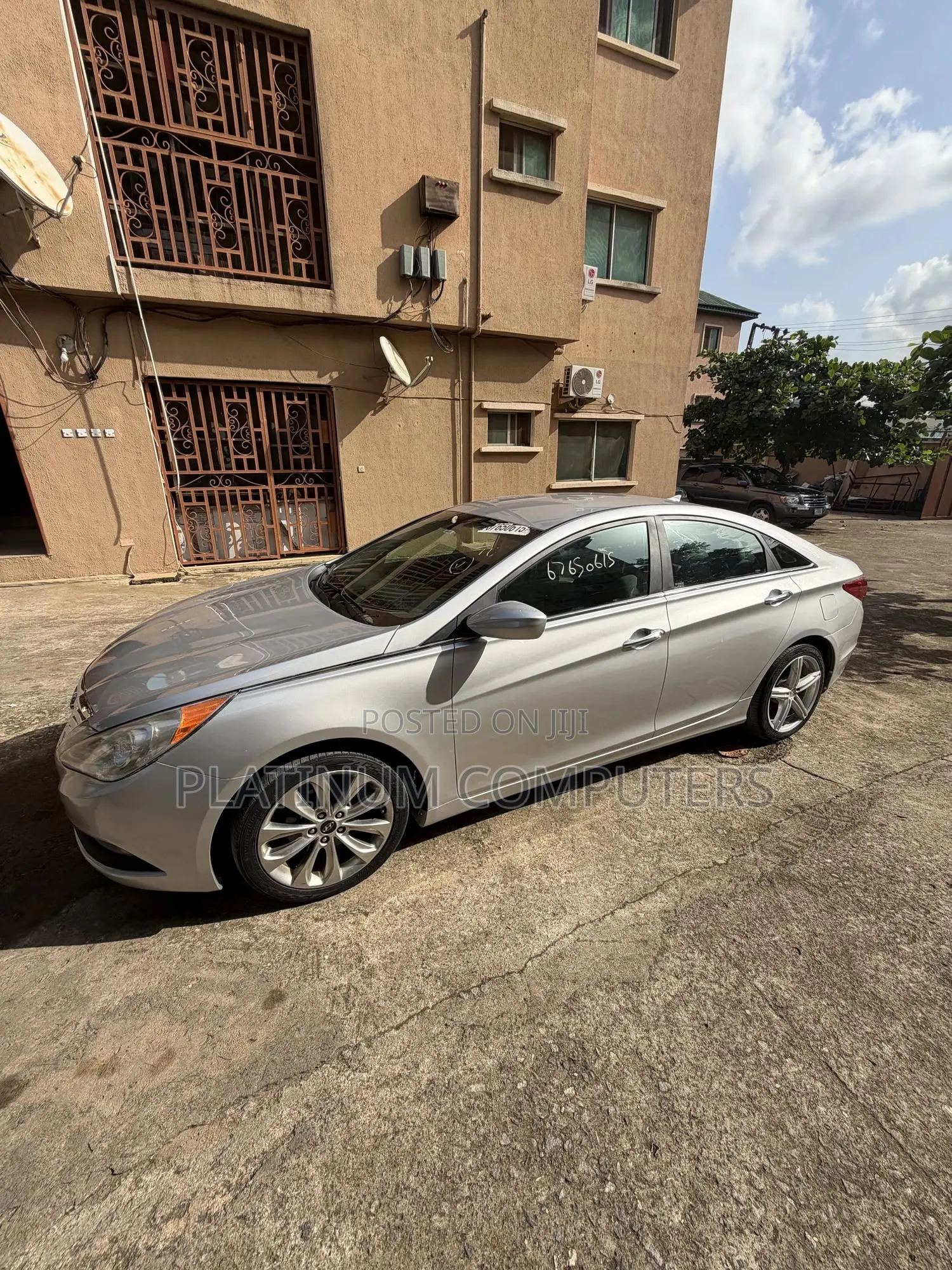 Hyundai Sonata SE Sedan FWD (2.4L 4cyl 6A) 2013 Silver