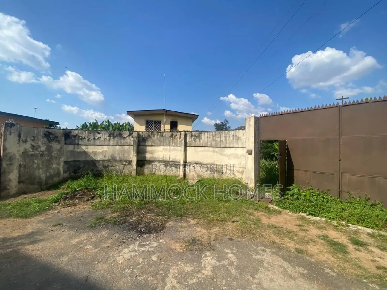 4bdrm Duplex in Bashorun Estate, Basorun for sale