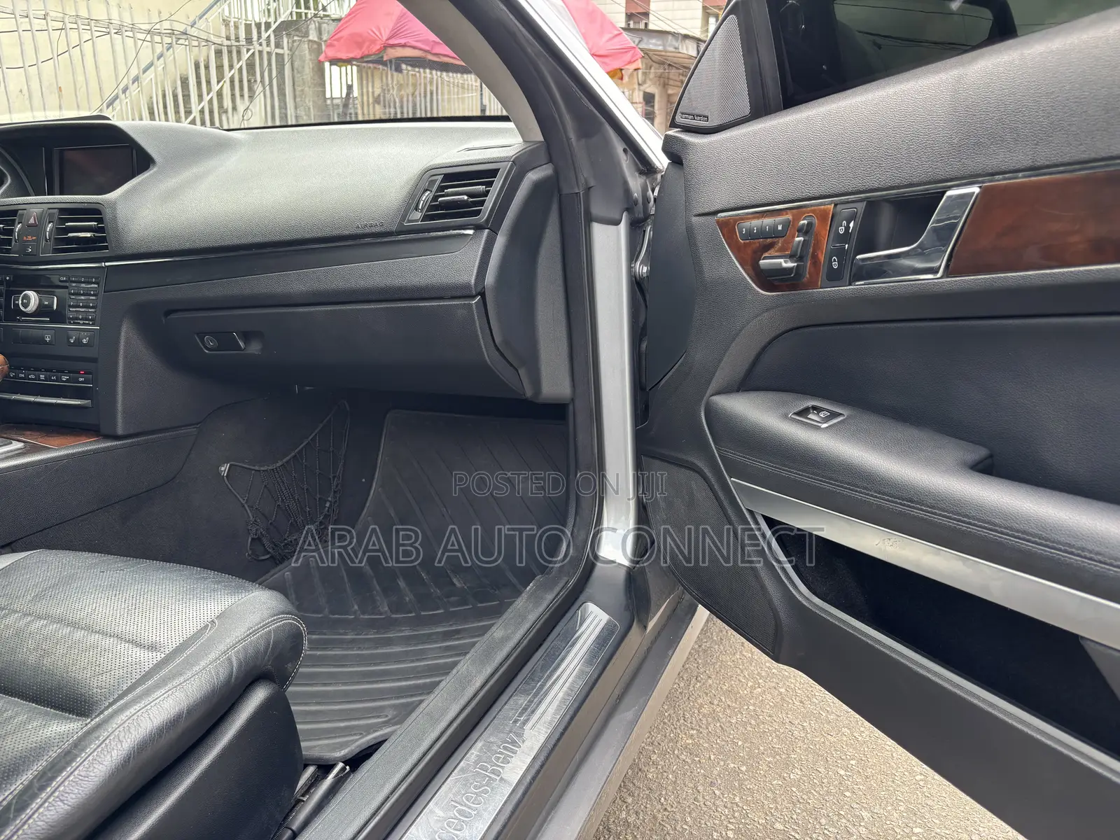 Mercedes-Benz E350 2011 Gray