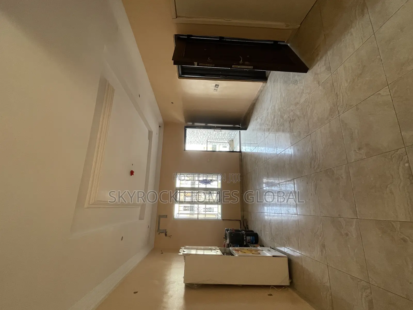 3bdrm Block of Flats in Idado for rent