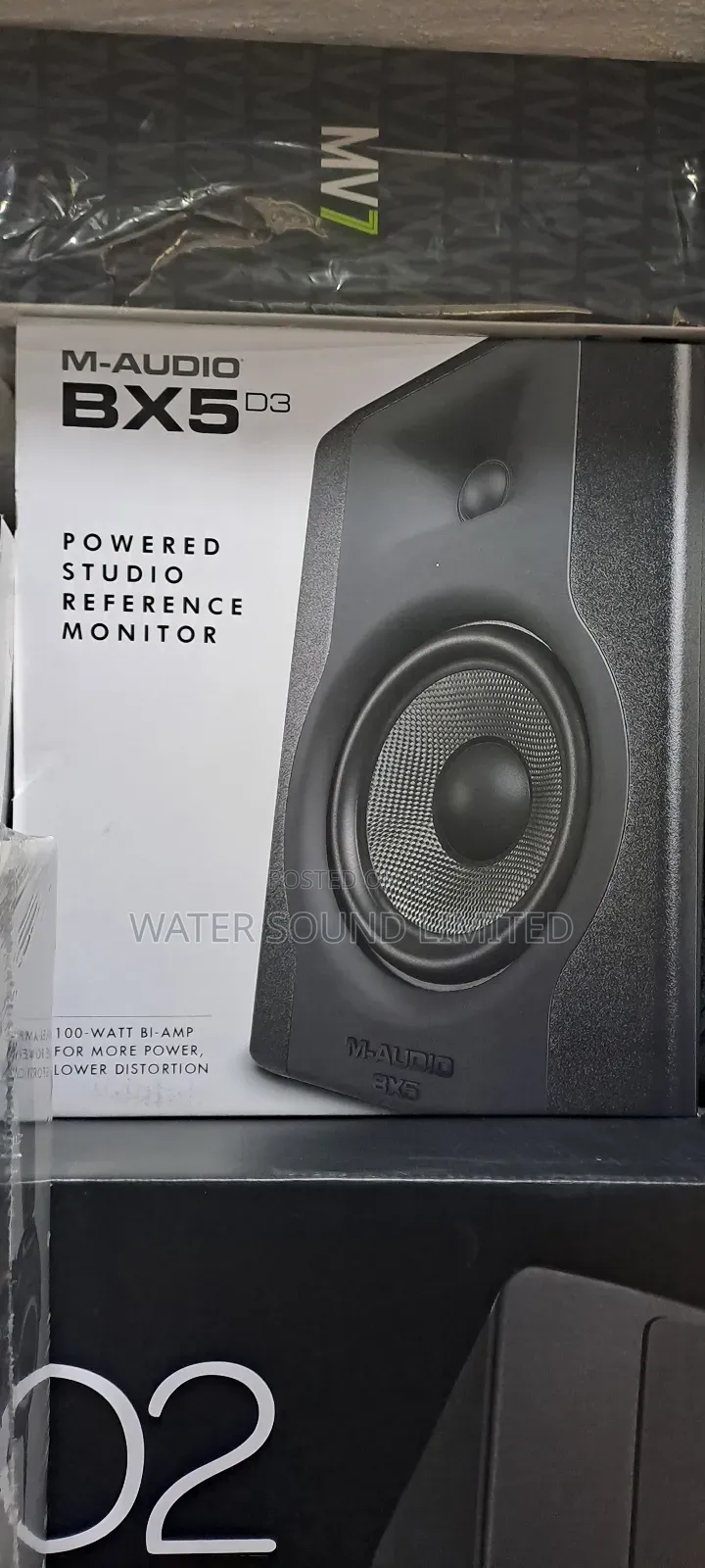 Bx5 D3 M-Audio Powered Studio Reference Monitor