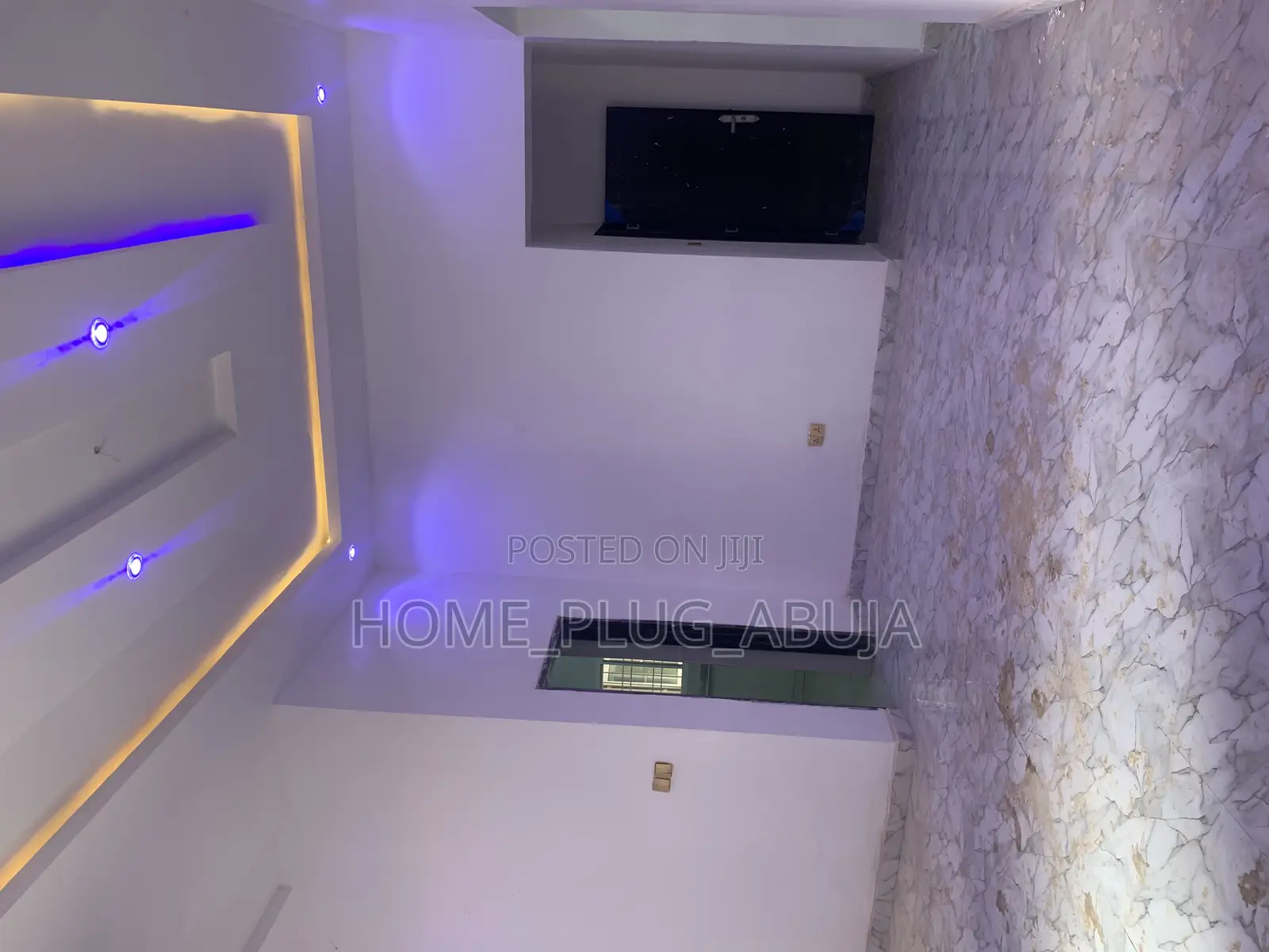 3bdrm Block of Flats in Rockview Estate for rent