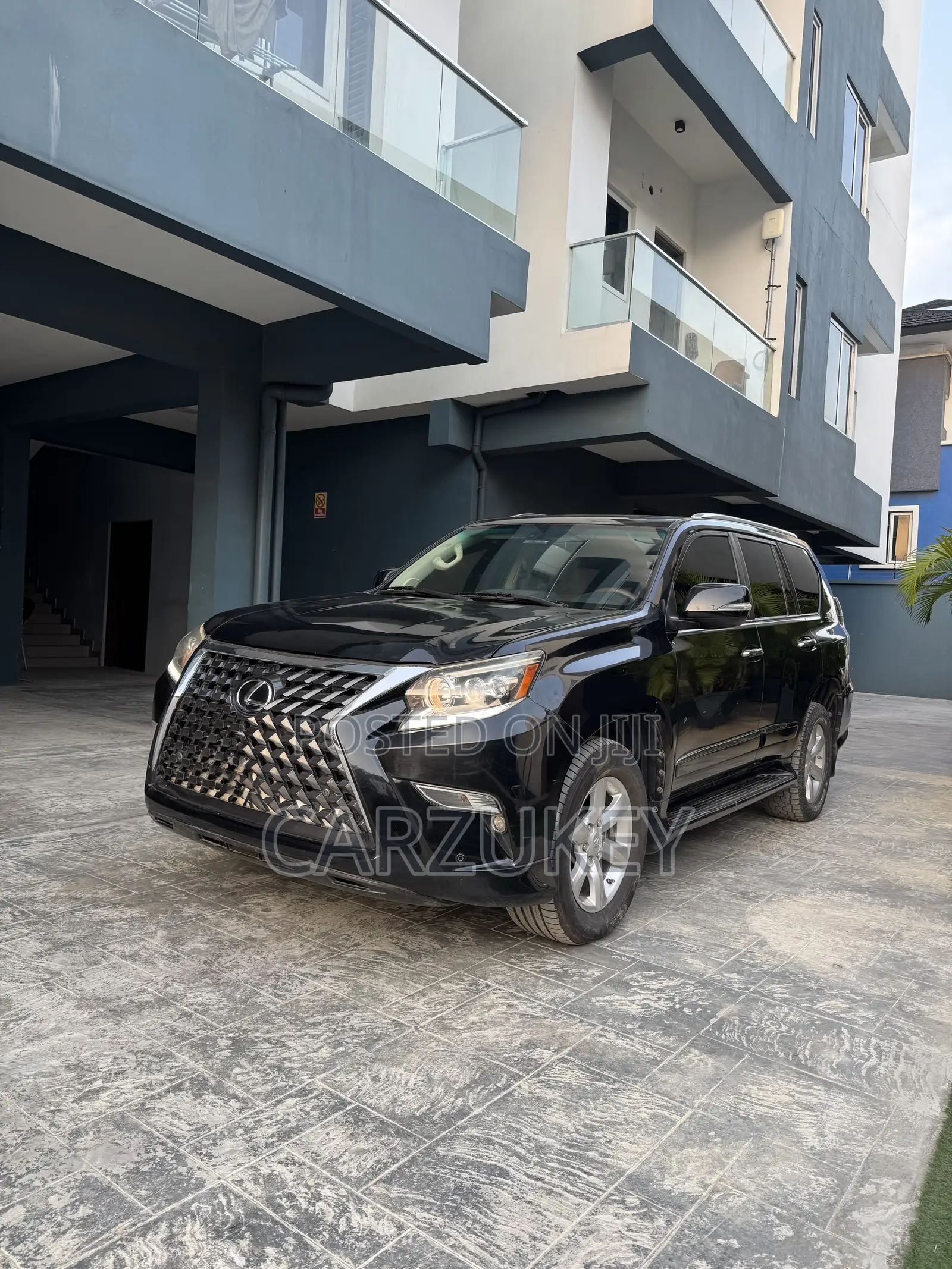 Lexus GX 460 2012 Gray