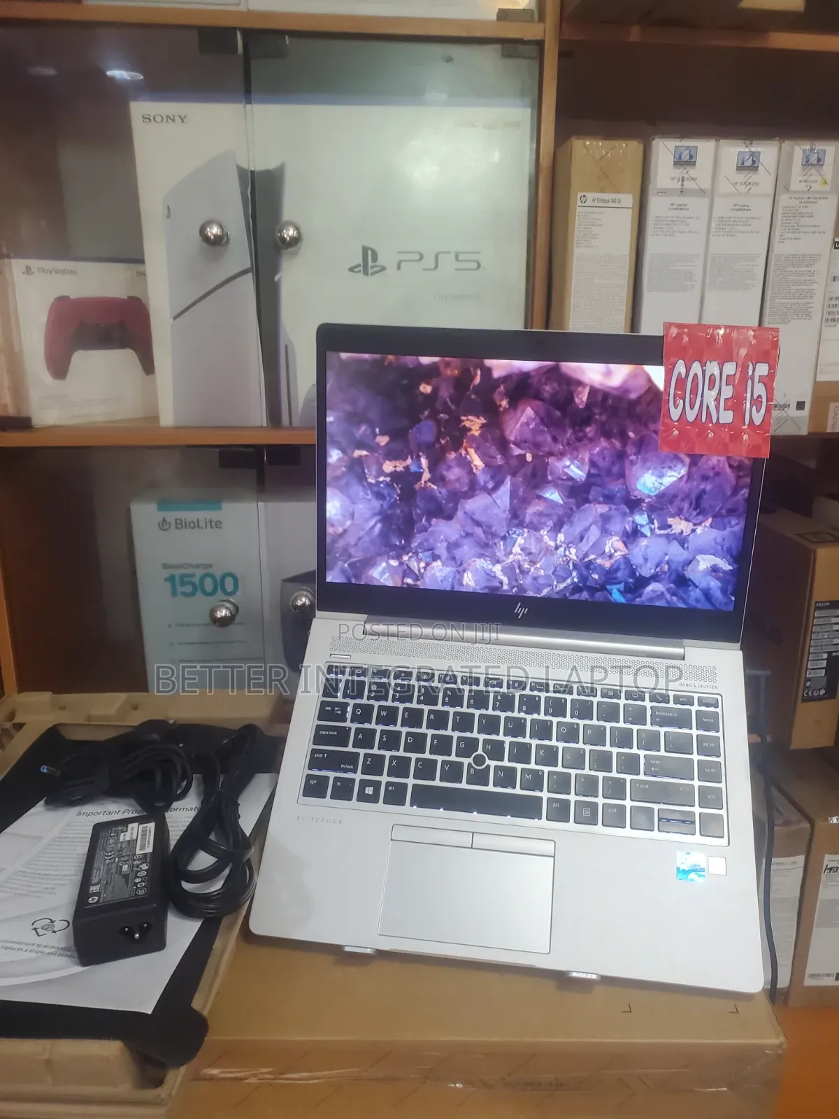 New Laptop HP EliteBook 820 16GB Intel Core 5 SSD 512GB