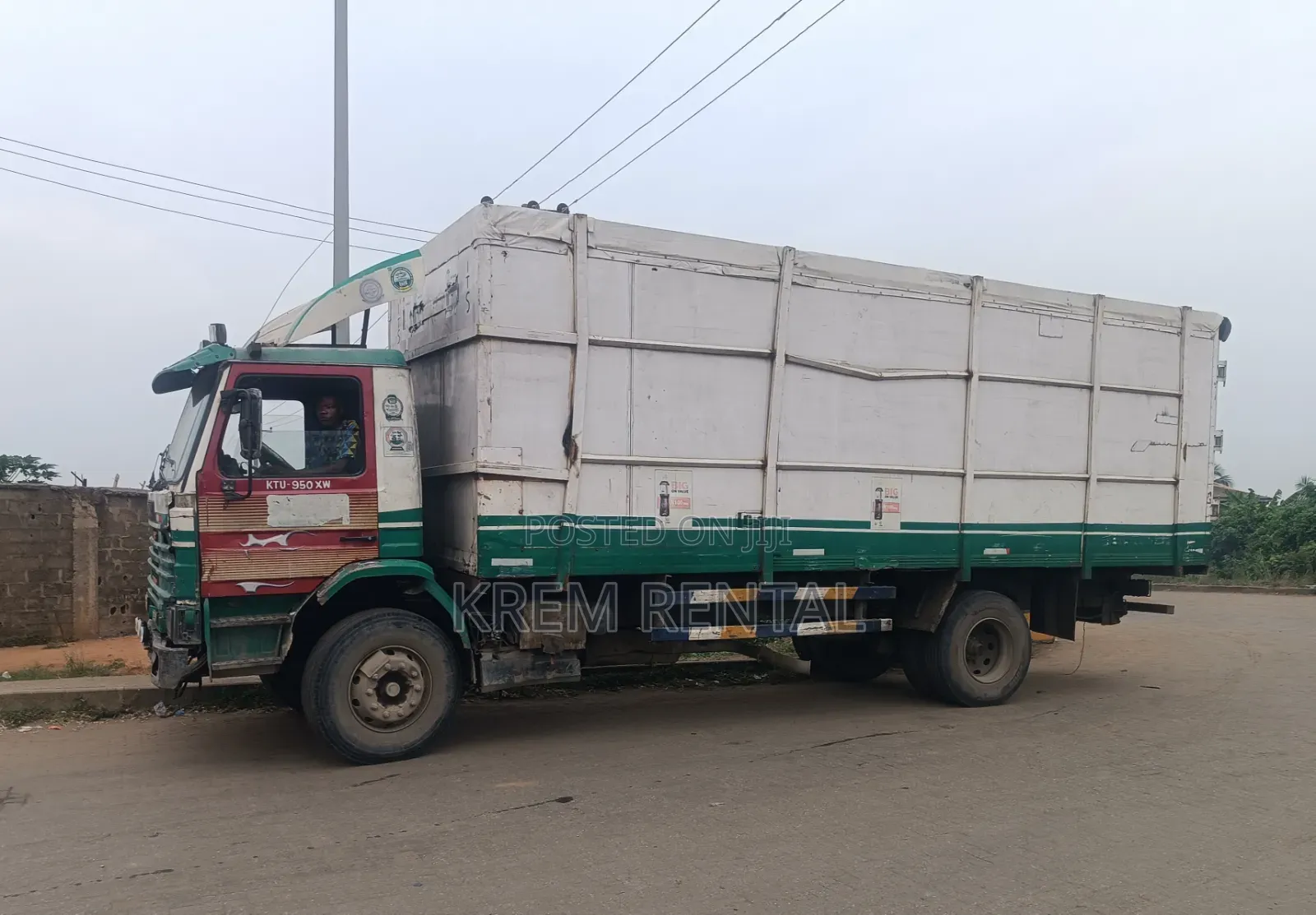 Moving Truck Available for Hire to Anywhere in Nigeria