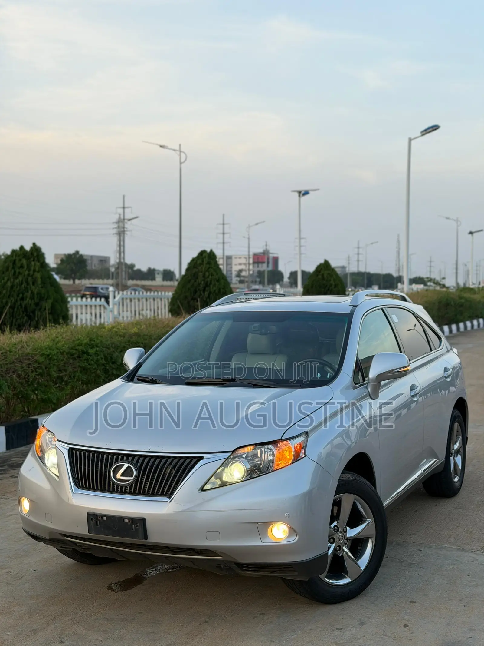 Lexus RX 2011 Silver