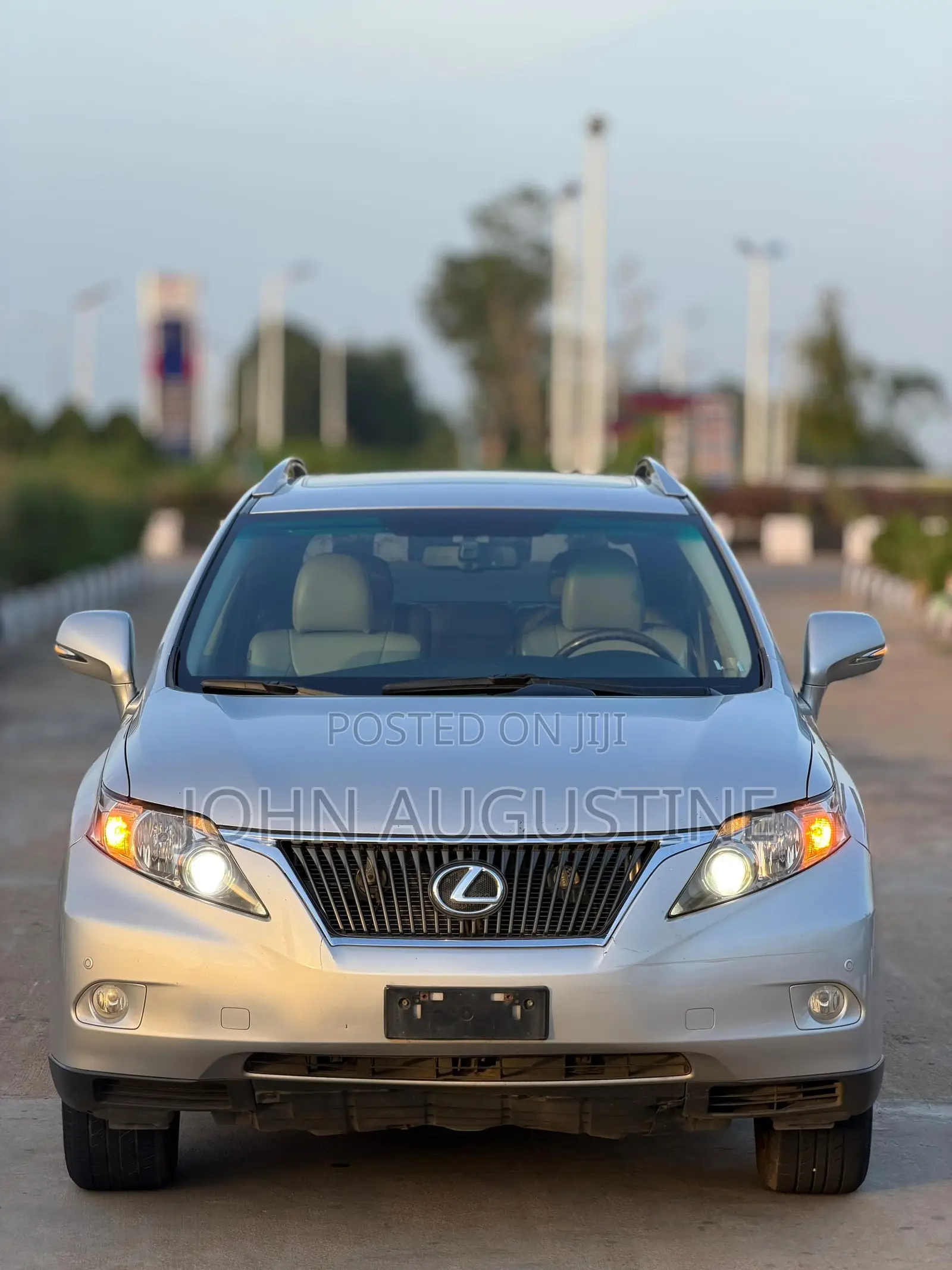 Lexus RX 2011 Silver