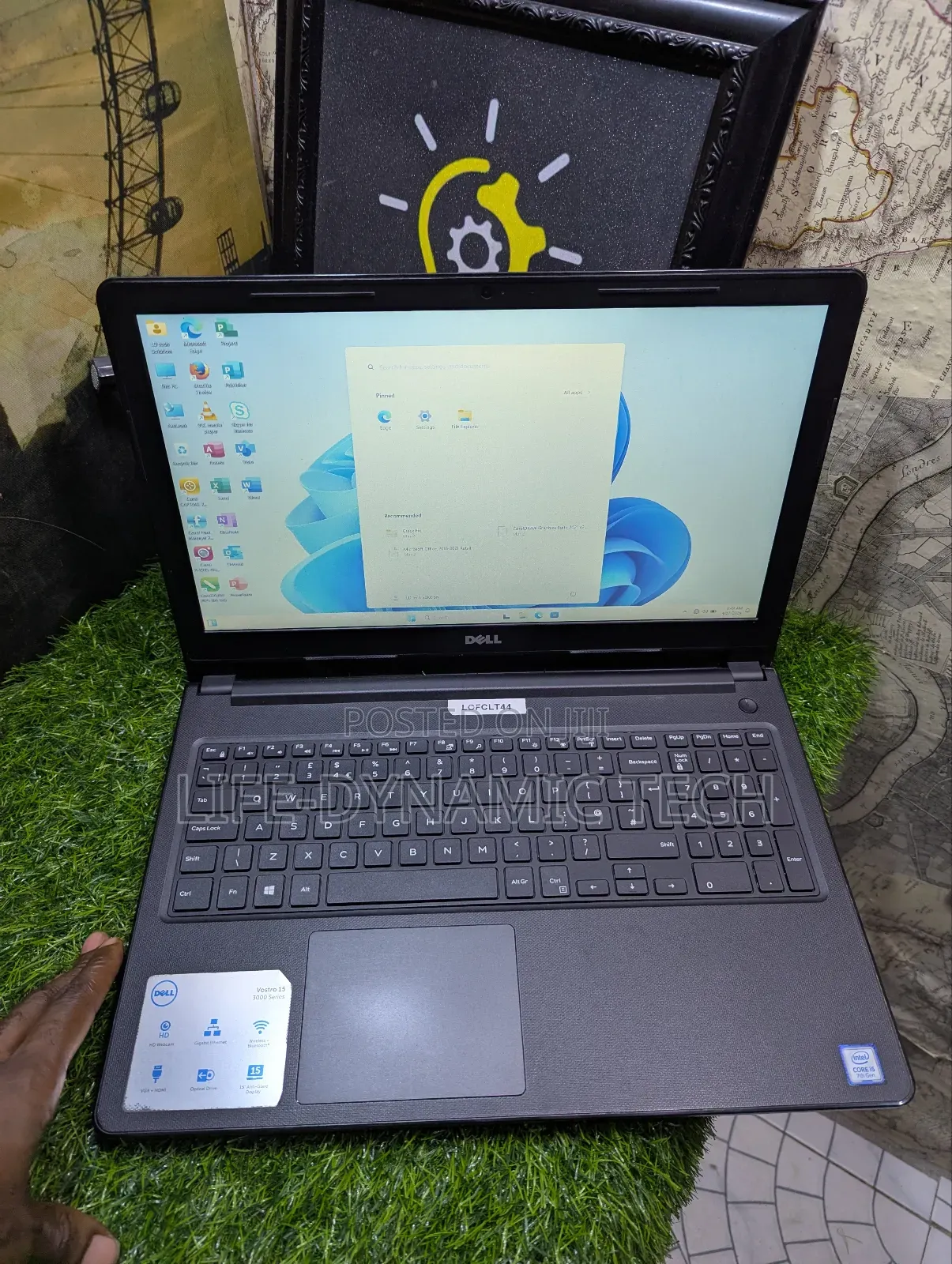 Laptop Dell Vostro 15 3568 8GB Intel Core i5 SSD 128GB