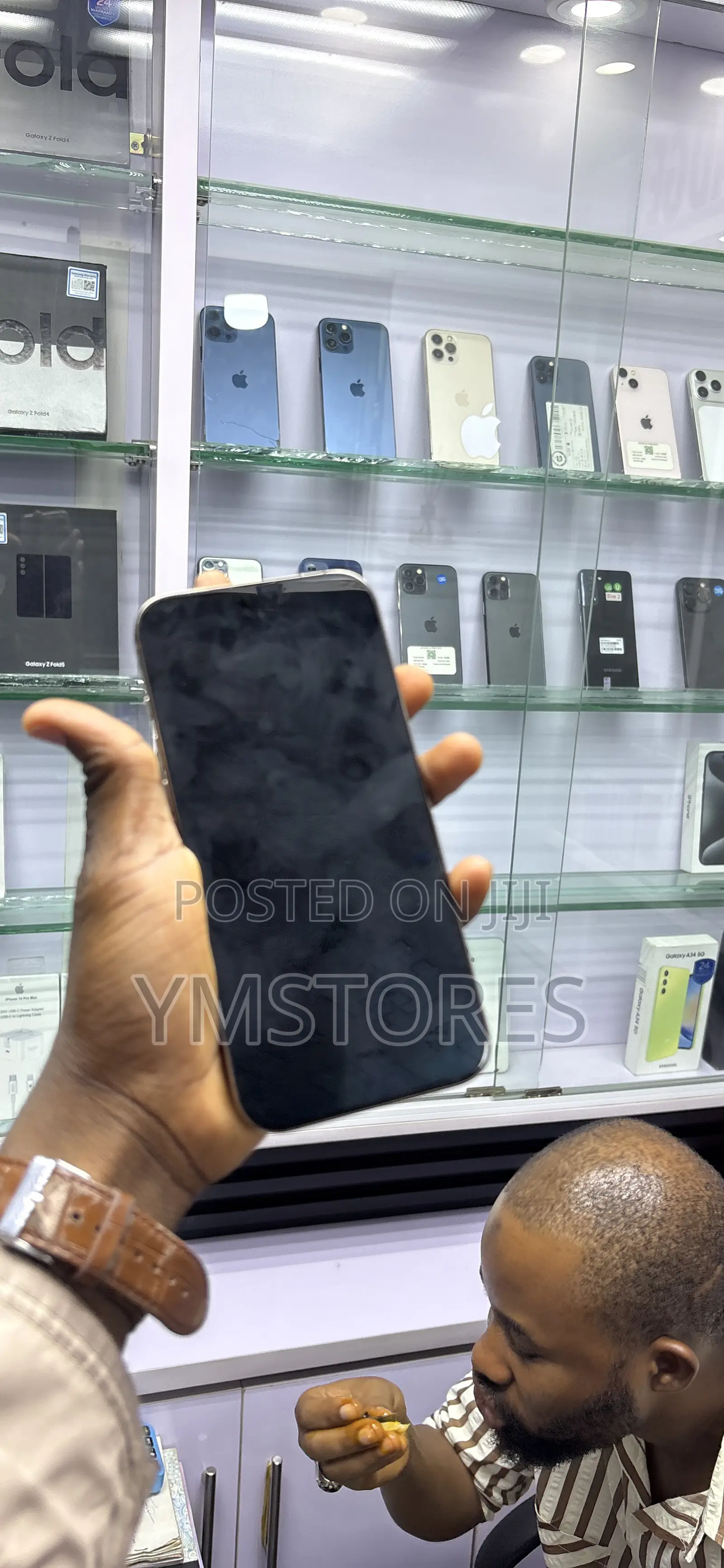 New Apple iPhone 16 Pro Max 256 GB Gold