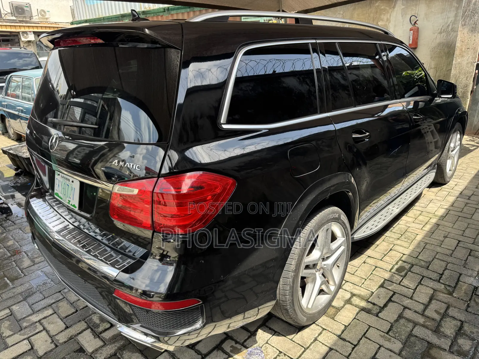 Mercedes-Benz GL-Class GL 550 2013 Black