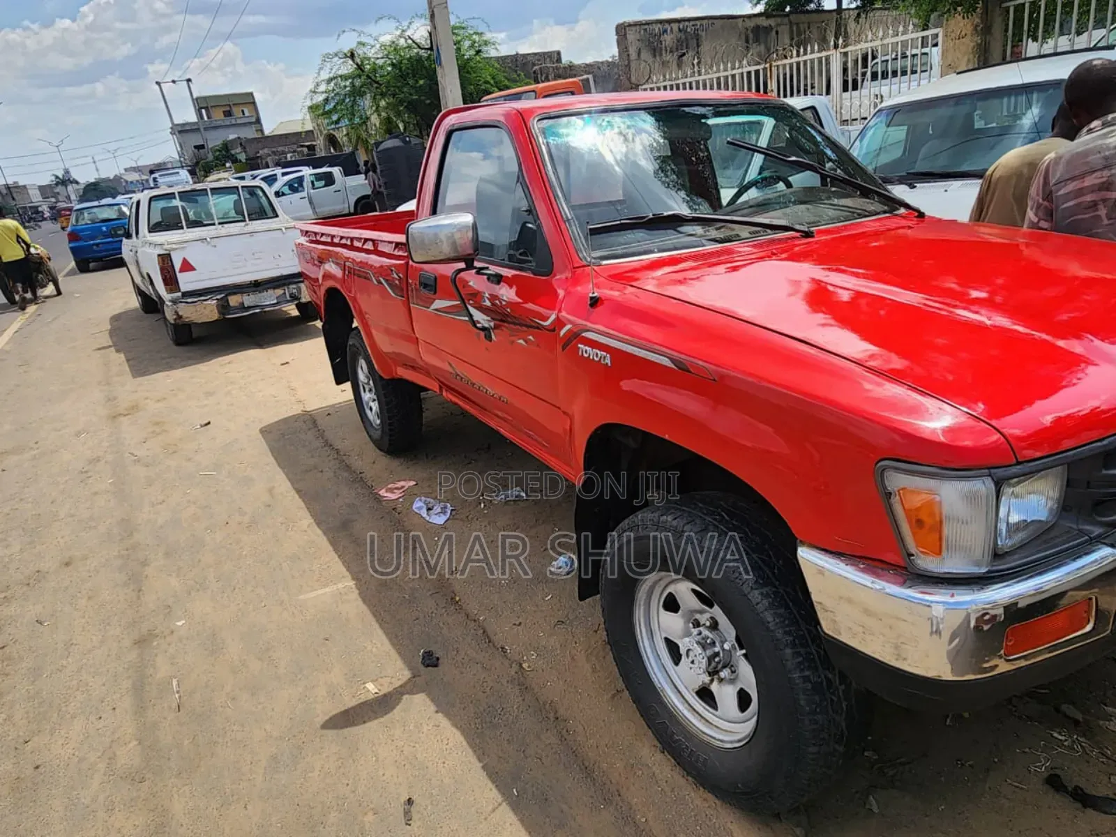Toyota Hilux 1999 Red