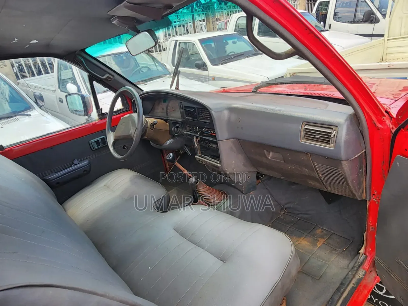 Toyota Hilux 1999 Red