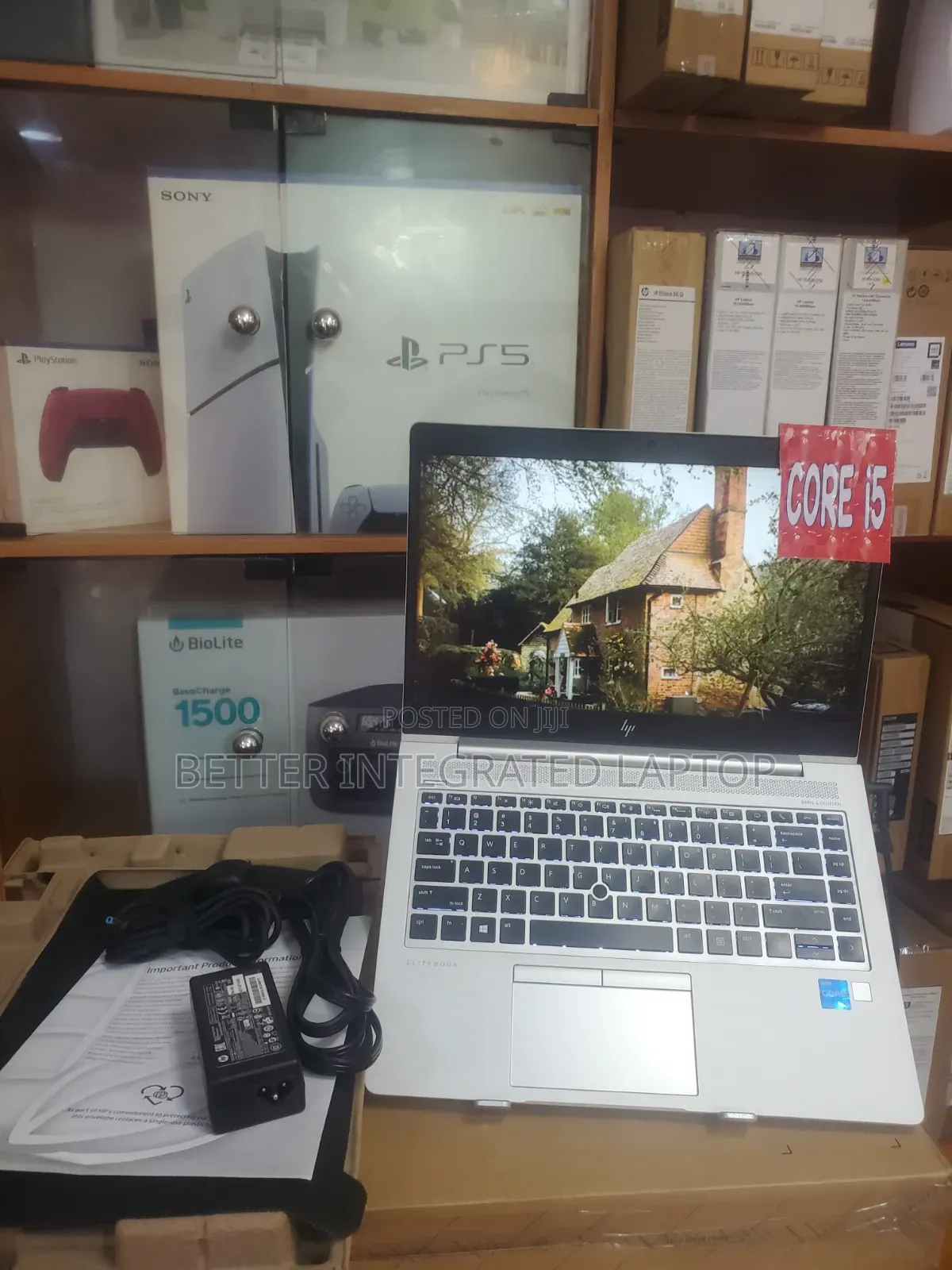 New Laptop HP EliteBook 820 16GB Intel Core 5 SSD 512GB