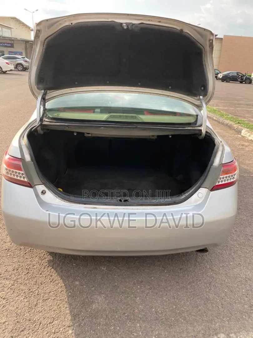 Toyota Camry 2008 Silver