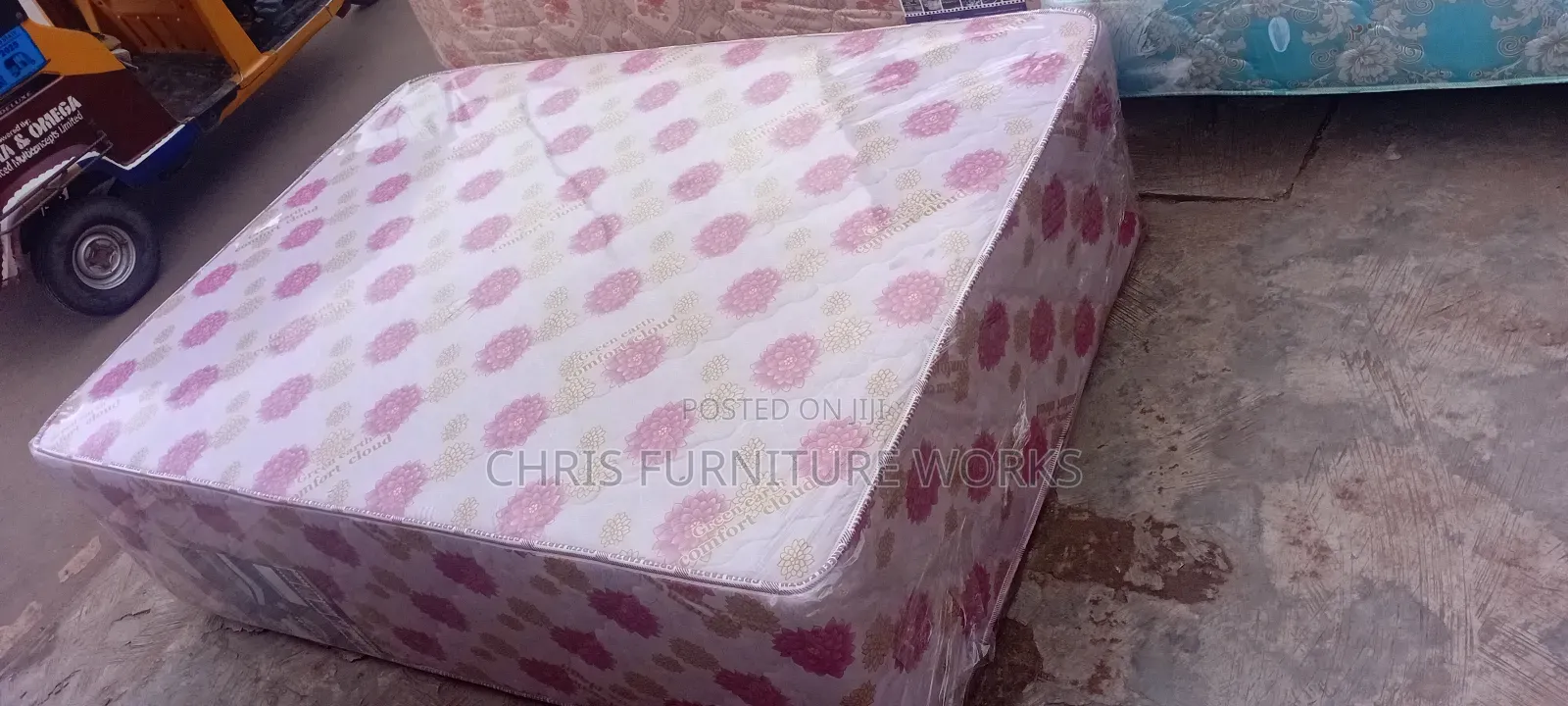 High Quality 41⁄2 by 6ft by 20inches Semi Orthopaedic Mattress
