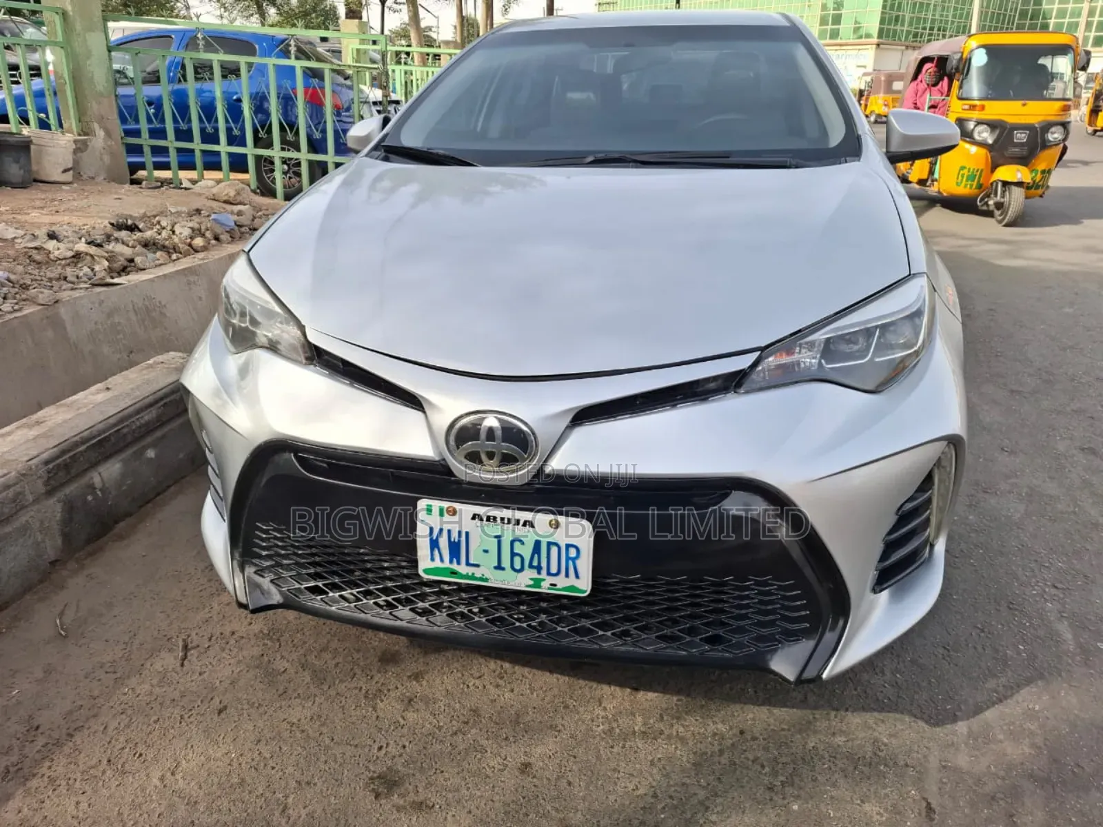 Toyota Corolla LE Eco 4dr Sedan (1.8L 4cyl CVT) 2016 Silver