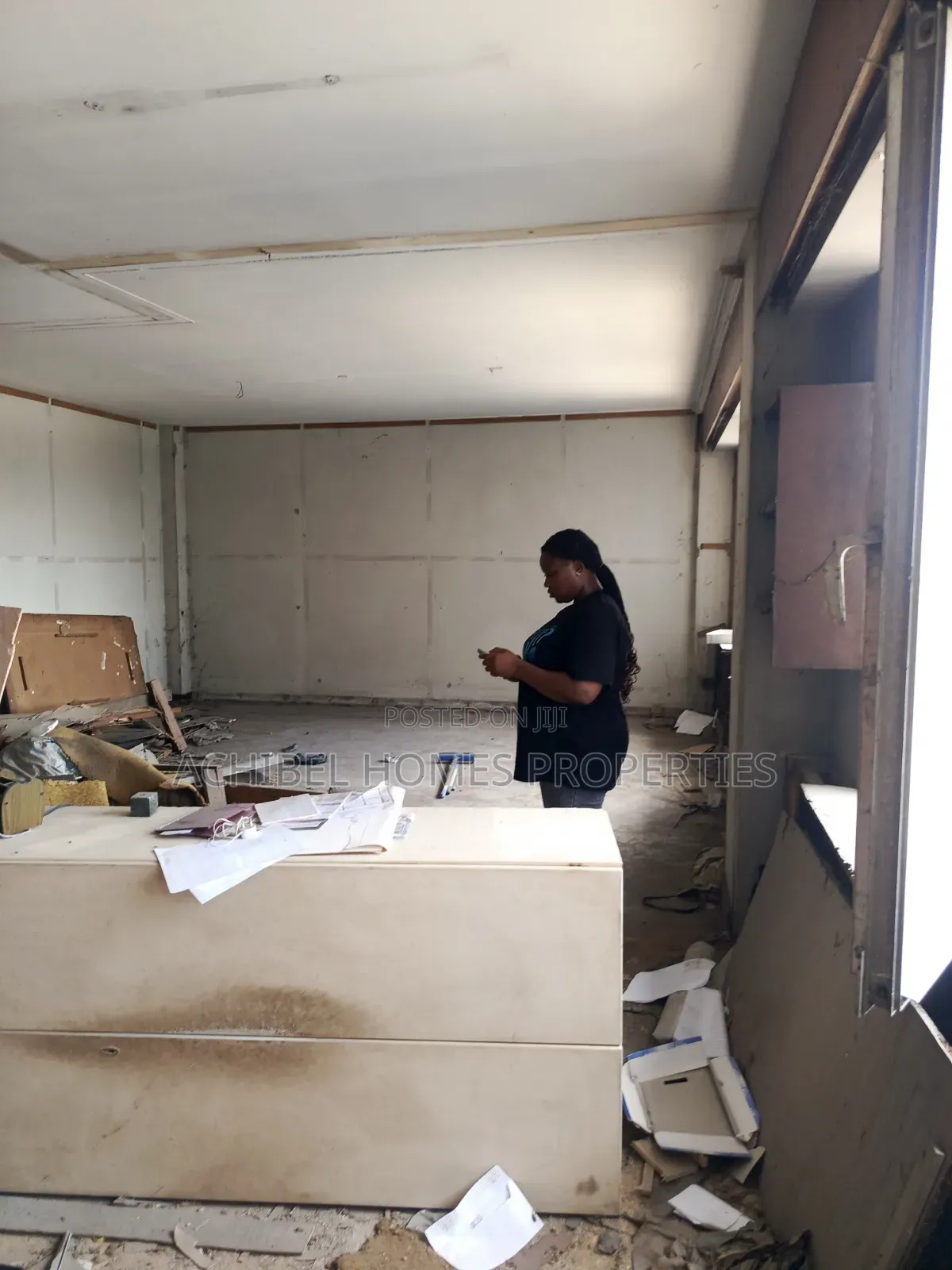 A 47 Square Meter Office Space in Lagos Island