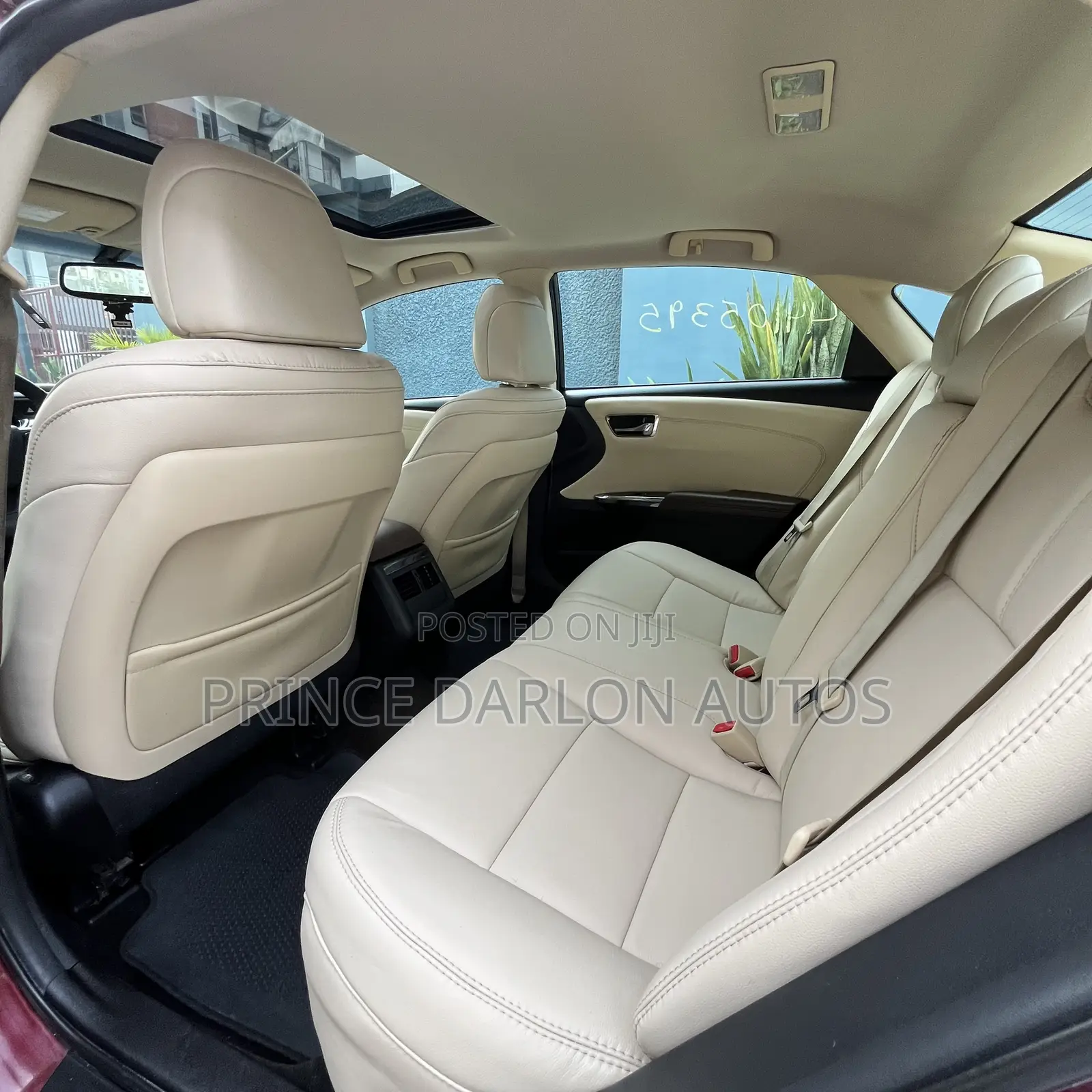 Toyota Avalon XLE Touring 4dr Sedan (3.5L 6cyl 6A) 2014 Red