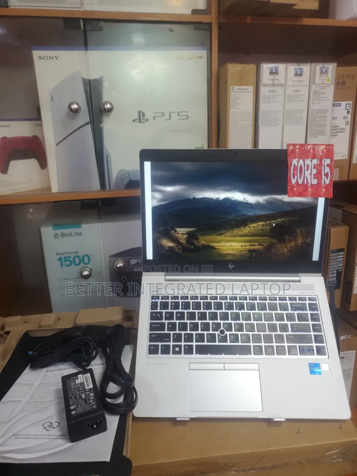 New Laptop HP EliteBook 820 G1 8GB Intel Core 5 SSD 1T