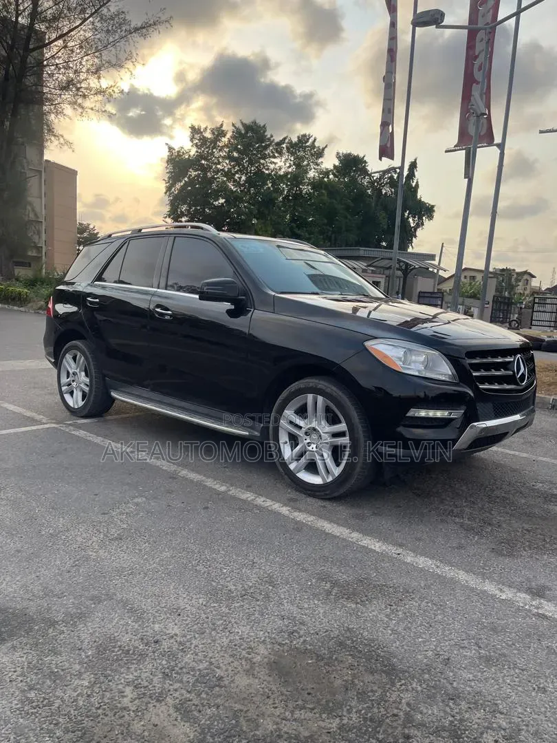 Mercedes-Benz M Class ML350 4MATIC 4dr SUV AWD (3.5L 6cyl 7A) 2014