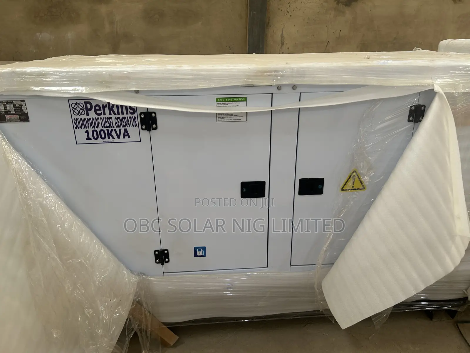 Uk Standard 100kva Perkins Soundproof Generator – Durable Efficient