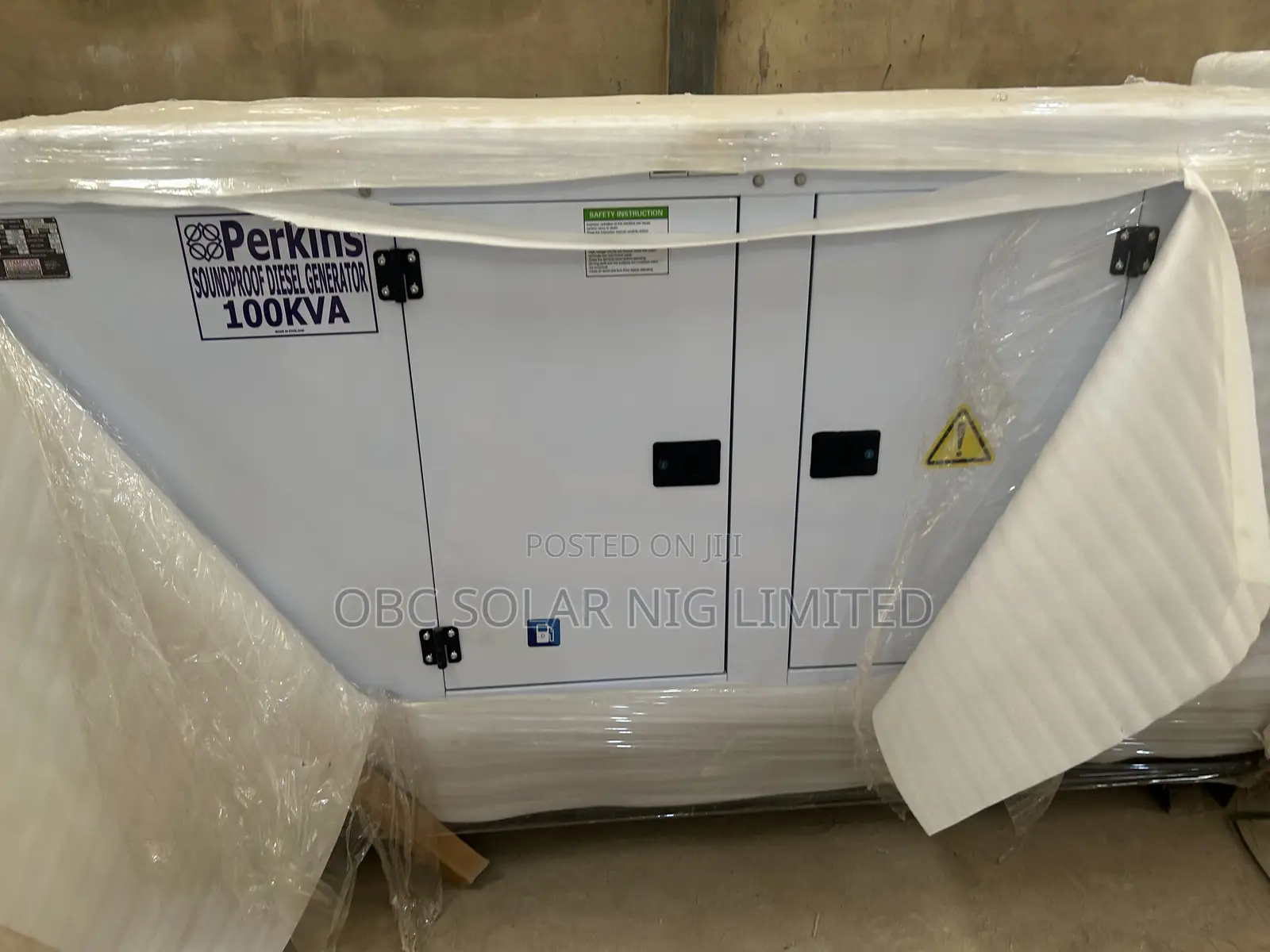 Uk Standard 100kva Perkins Soundproof Generator – Durable Efficient