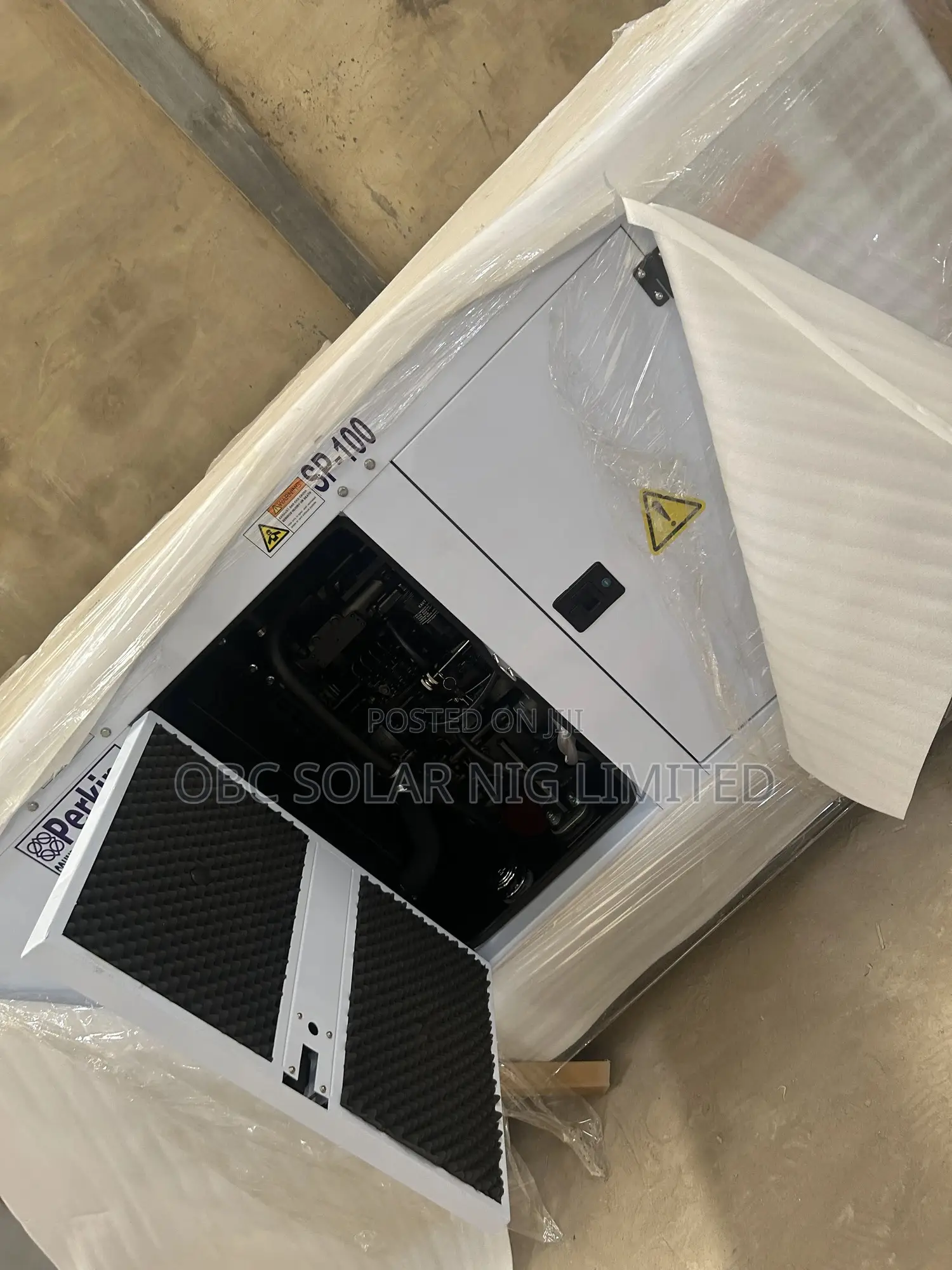 Soundproof 100kva Perkins Generator – Fuel Efficient Long Lasting