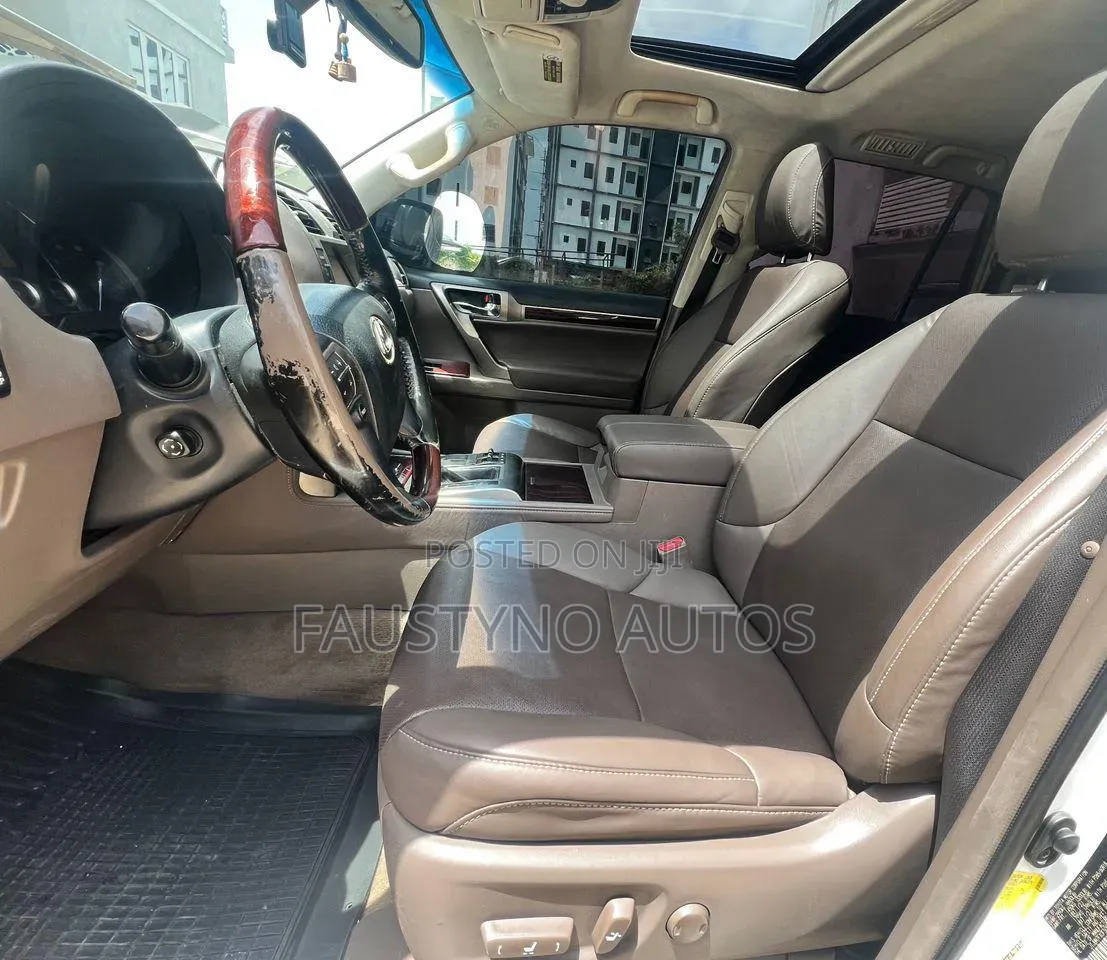 Lexus GX 460 Luxury 2015 White