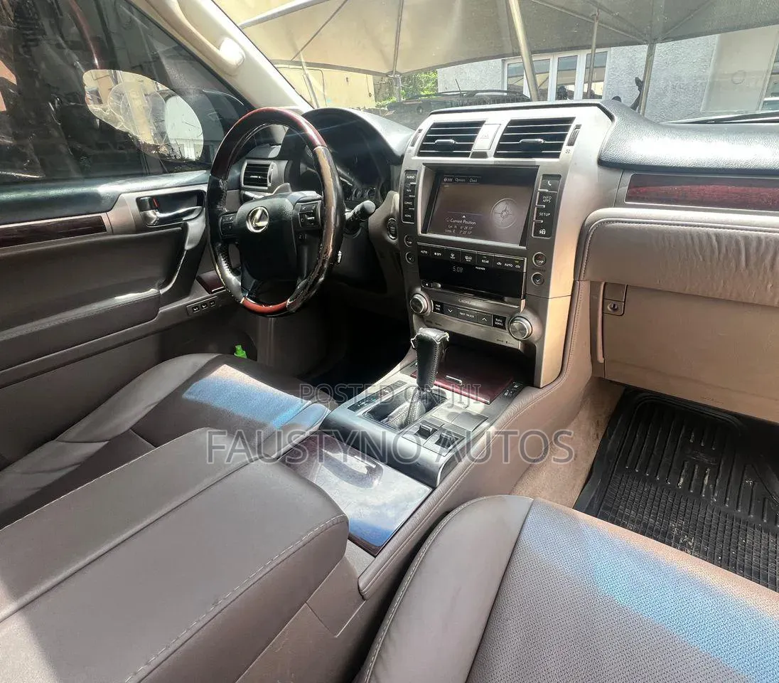 Lexus GX 460 Luxury 2015 White
