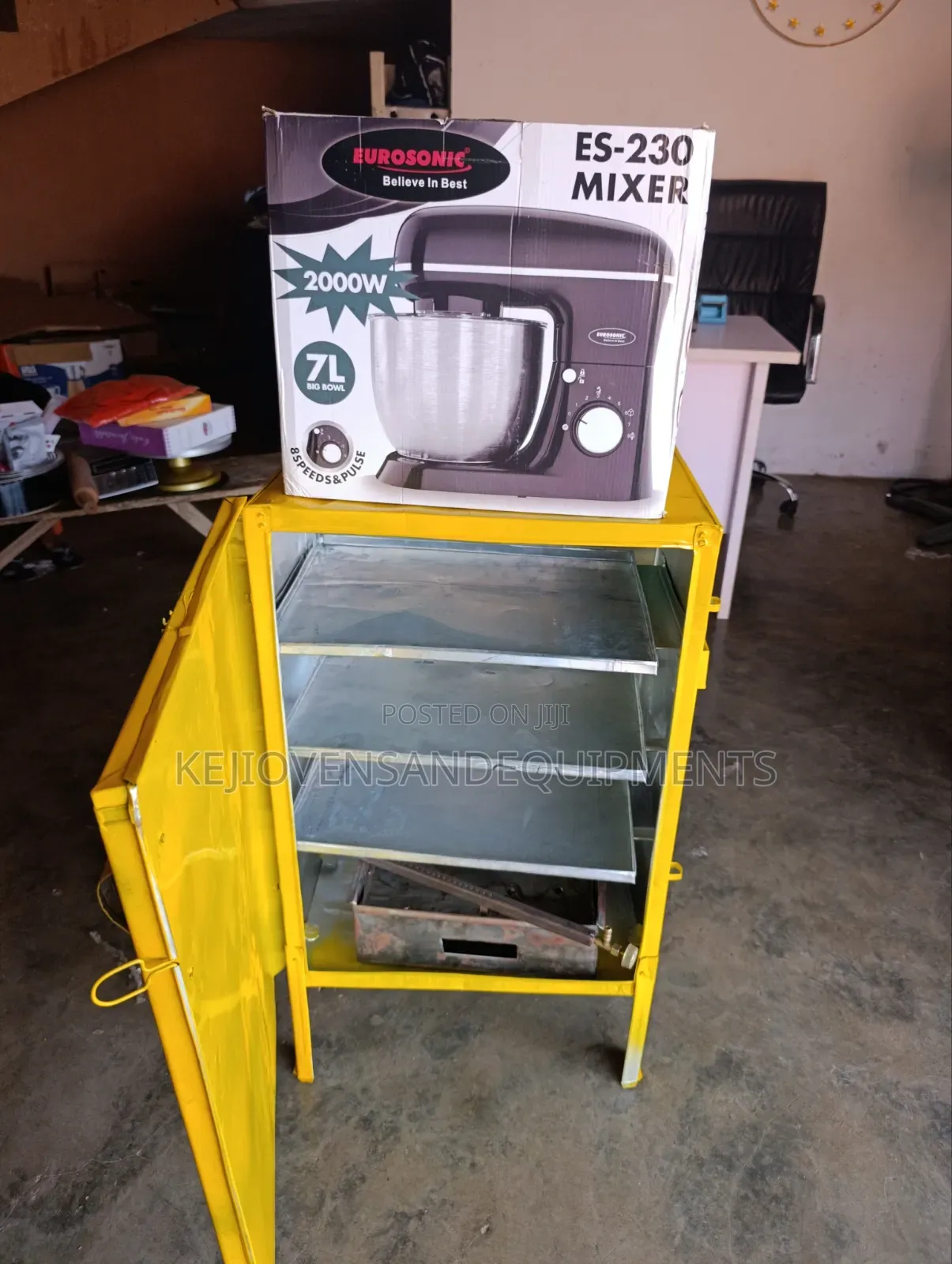 Oven and Cake Mixer