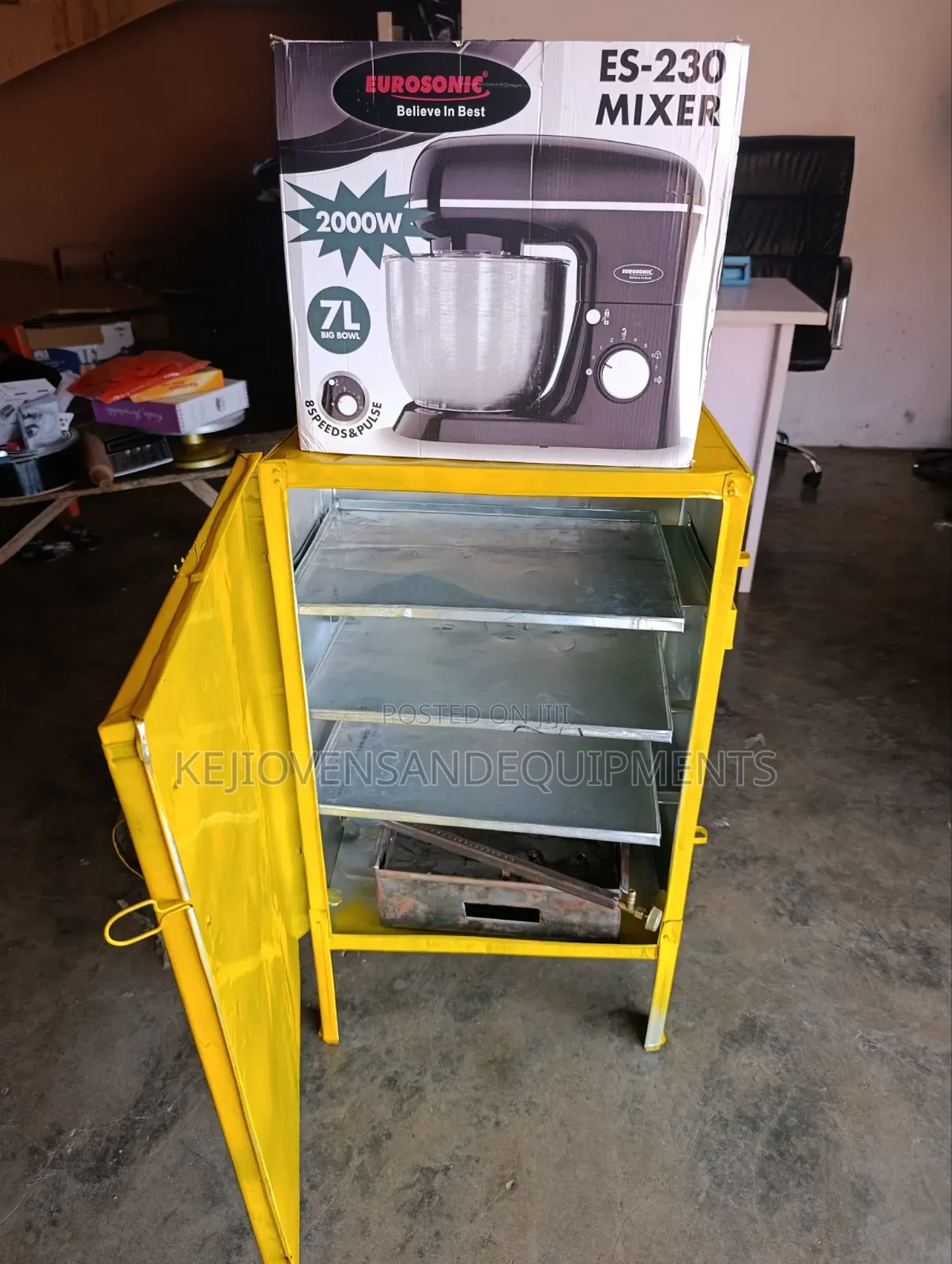 Oven and Cake Mixer
