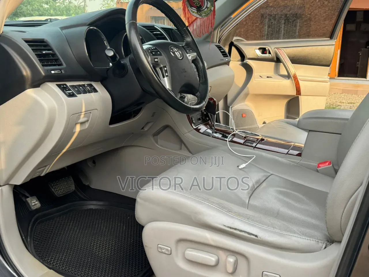 Toyota Highlander 2013 Gray