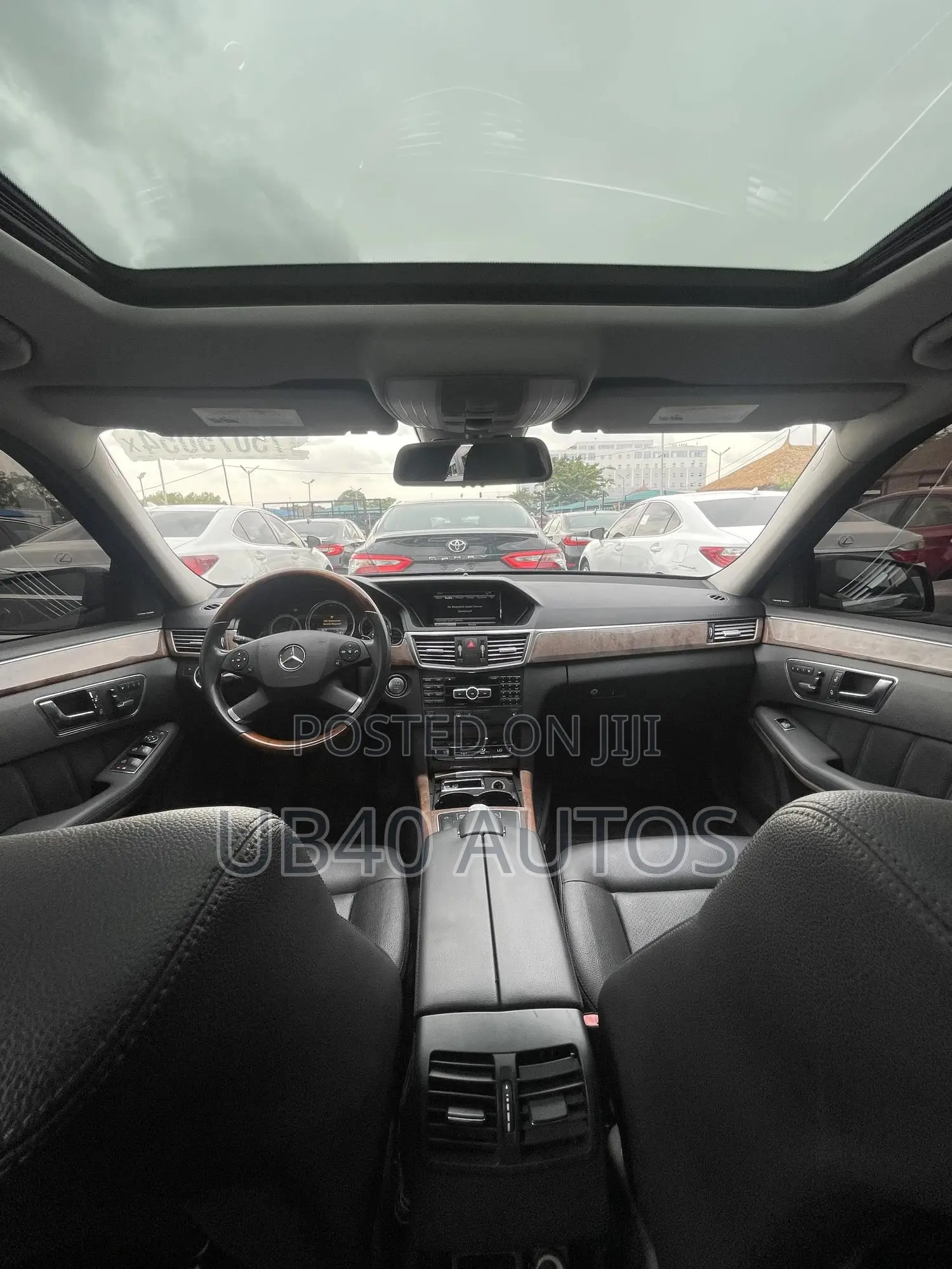 Mercedes-Benz E350 Base 4Matic Sedan AWD (3.5L 6cyl 7A) 2013 Black