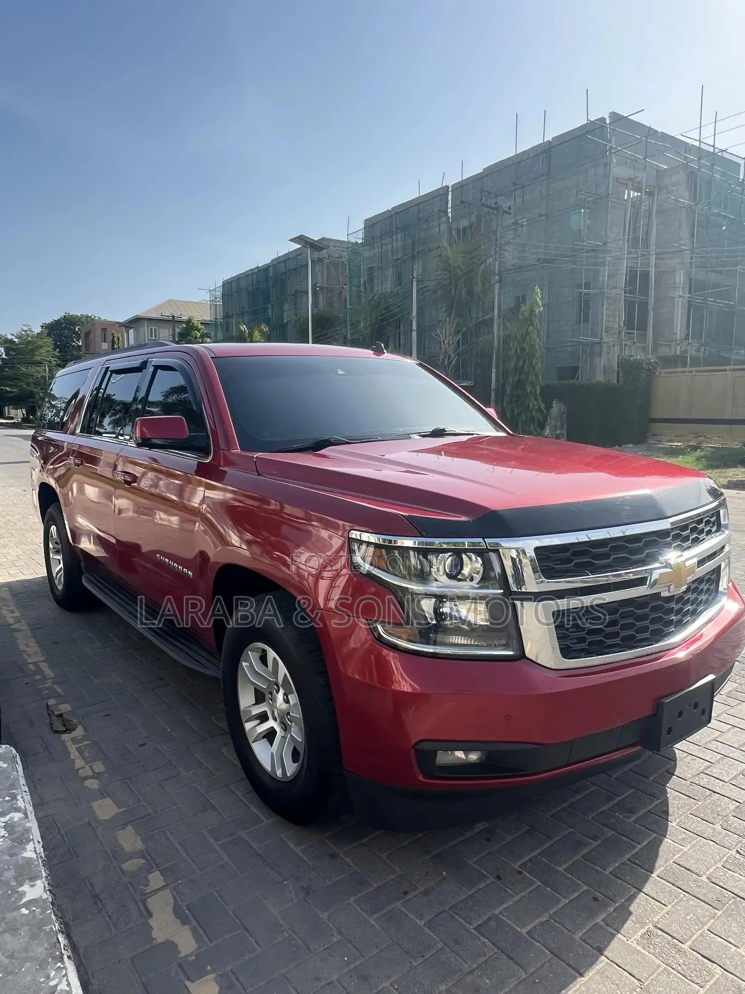 Chevrolet Suburban LT 4dr SUV 4WD (5.3L 8cyl 6A) 2015 Red