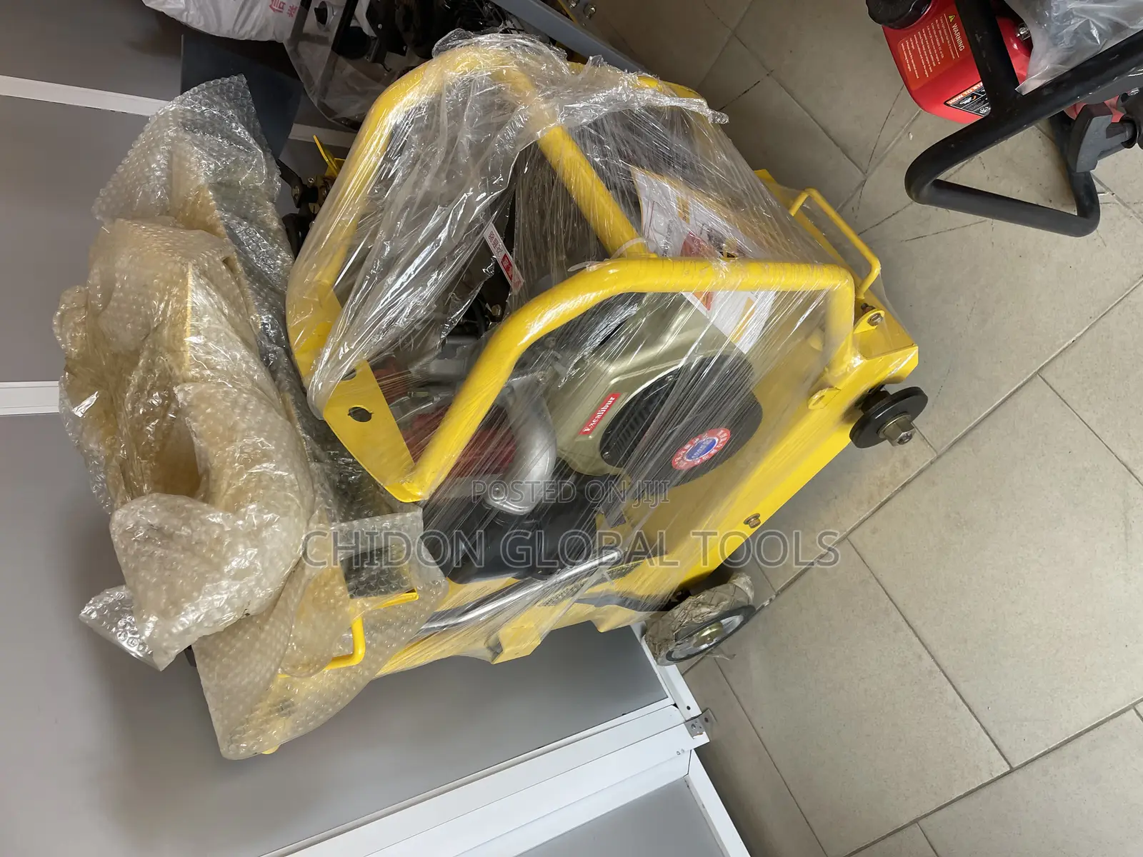 Floor Grander 18inchs